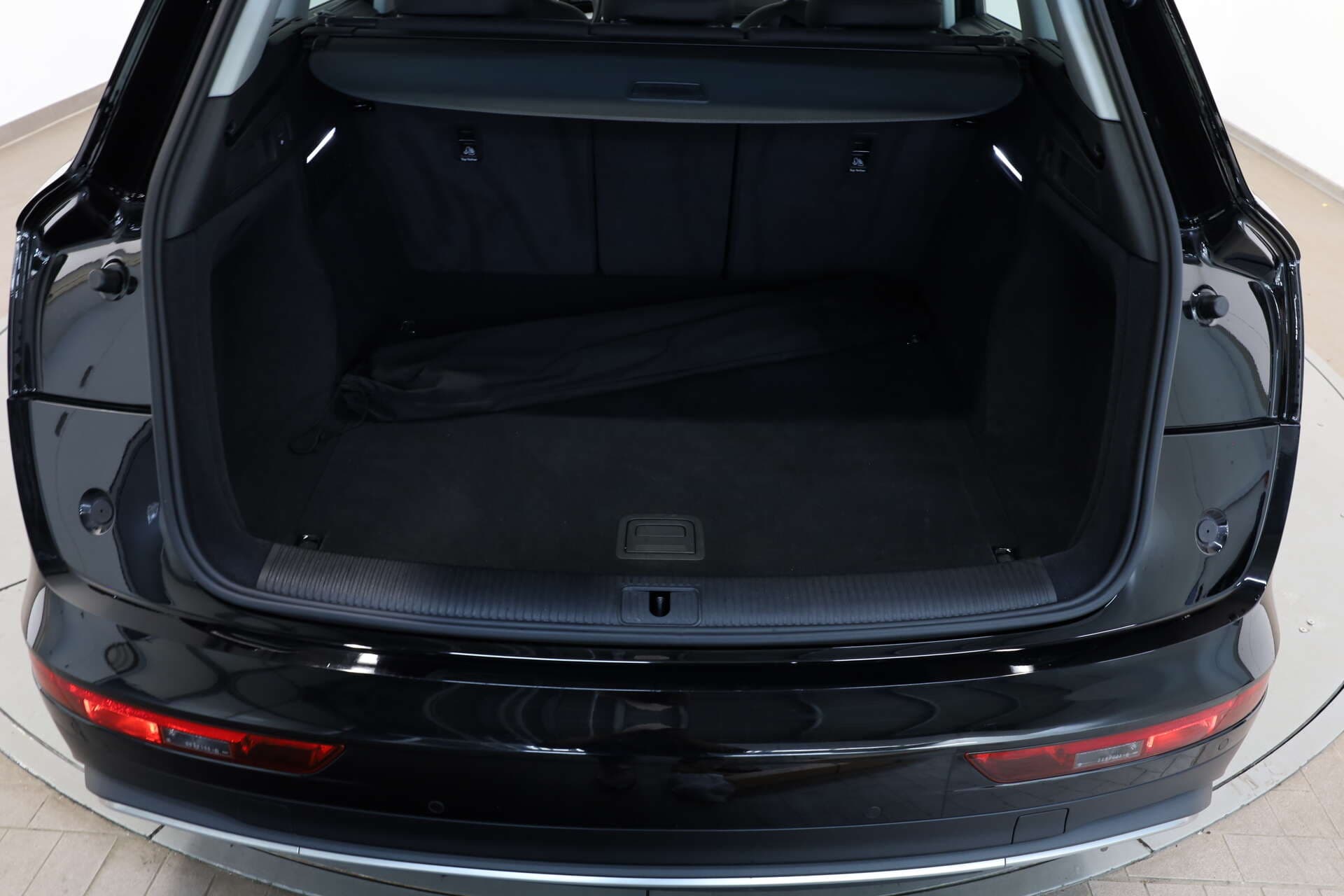 AUDI Q5, photo 11 sur 17