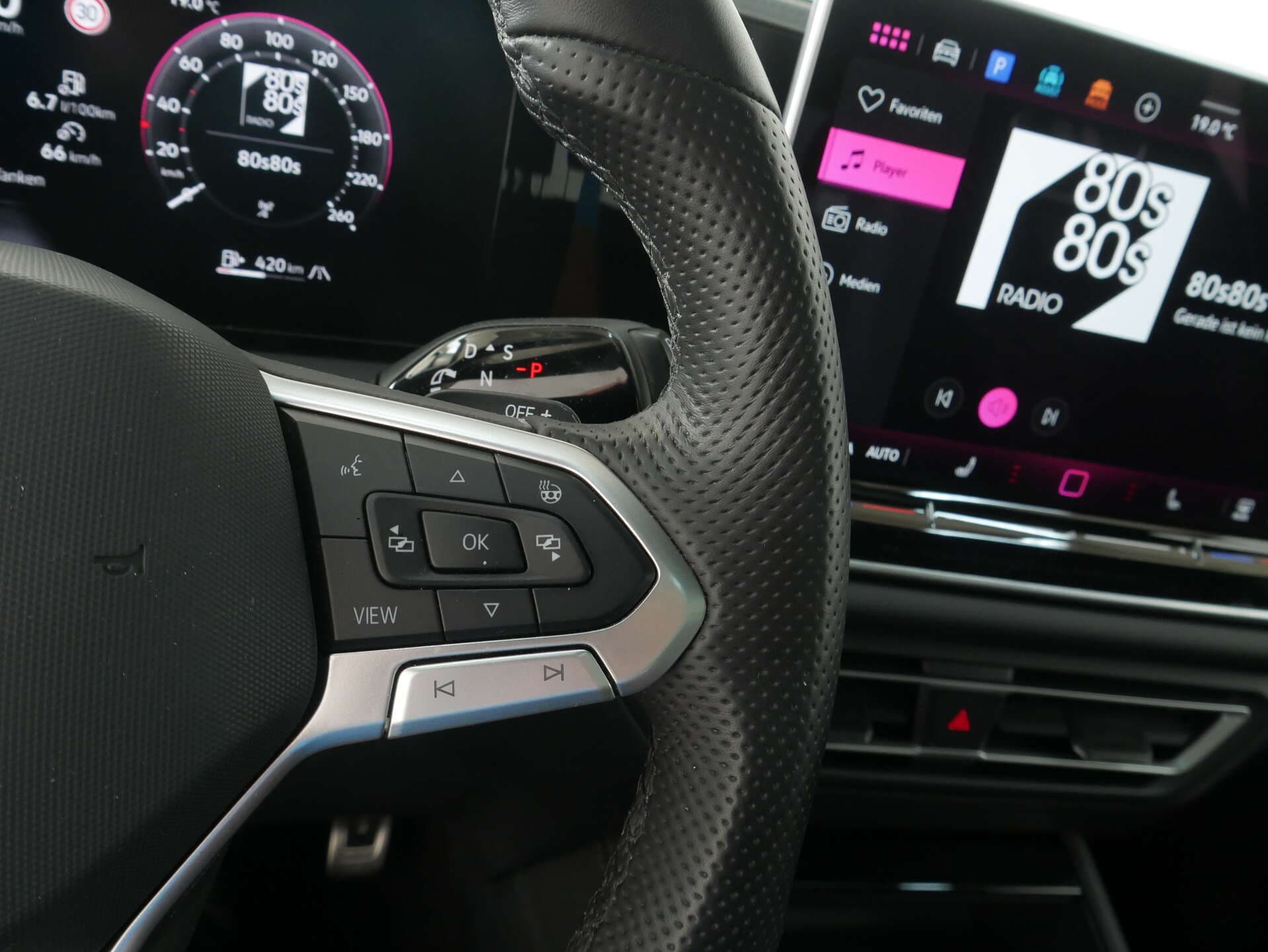 VOLKSWAGEN Tiguan, photo 10 sur 17