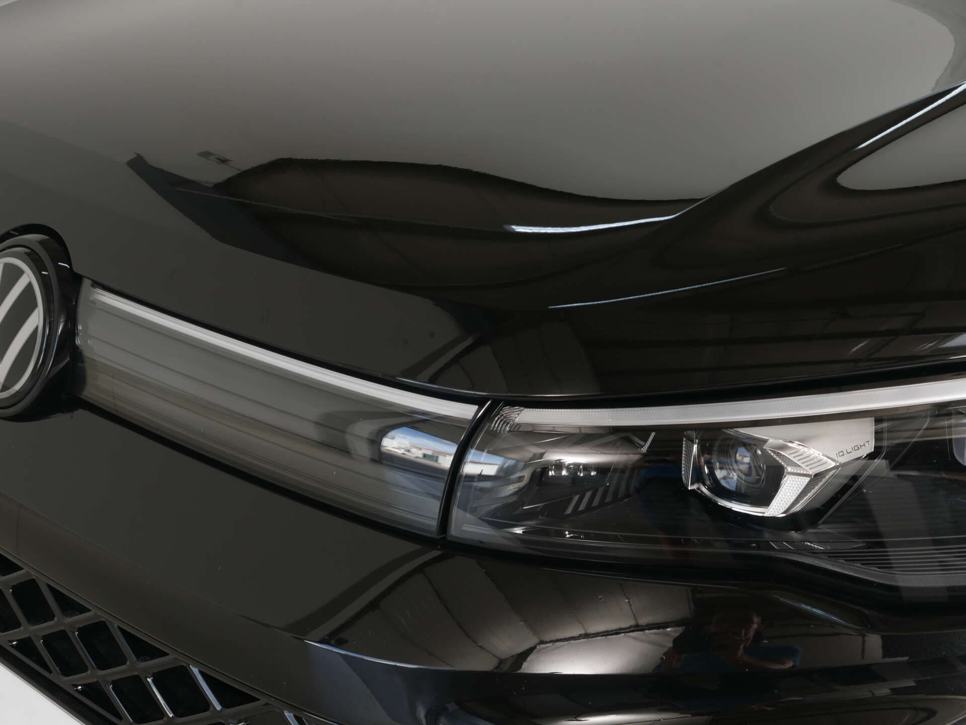 VOLKSWAGEN Tiguan, photo 2 sur 17