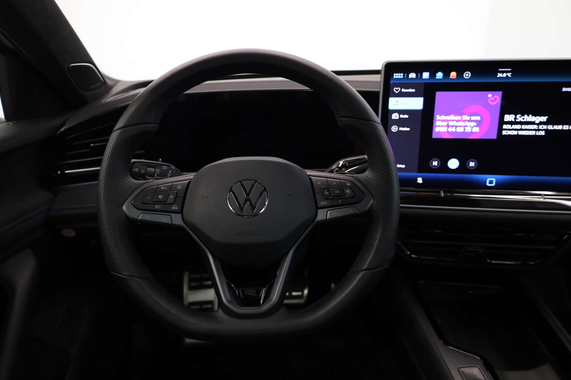 VOLKSWAGEN Passat, photo 8 sur 17