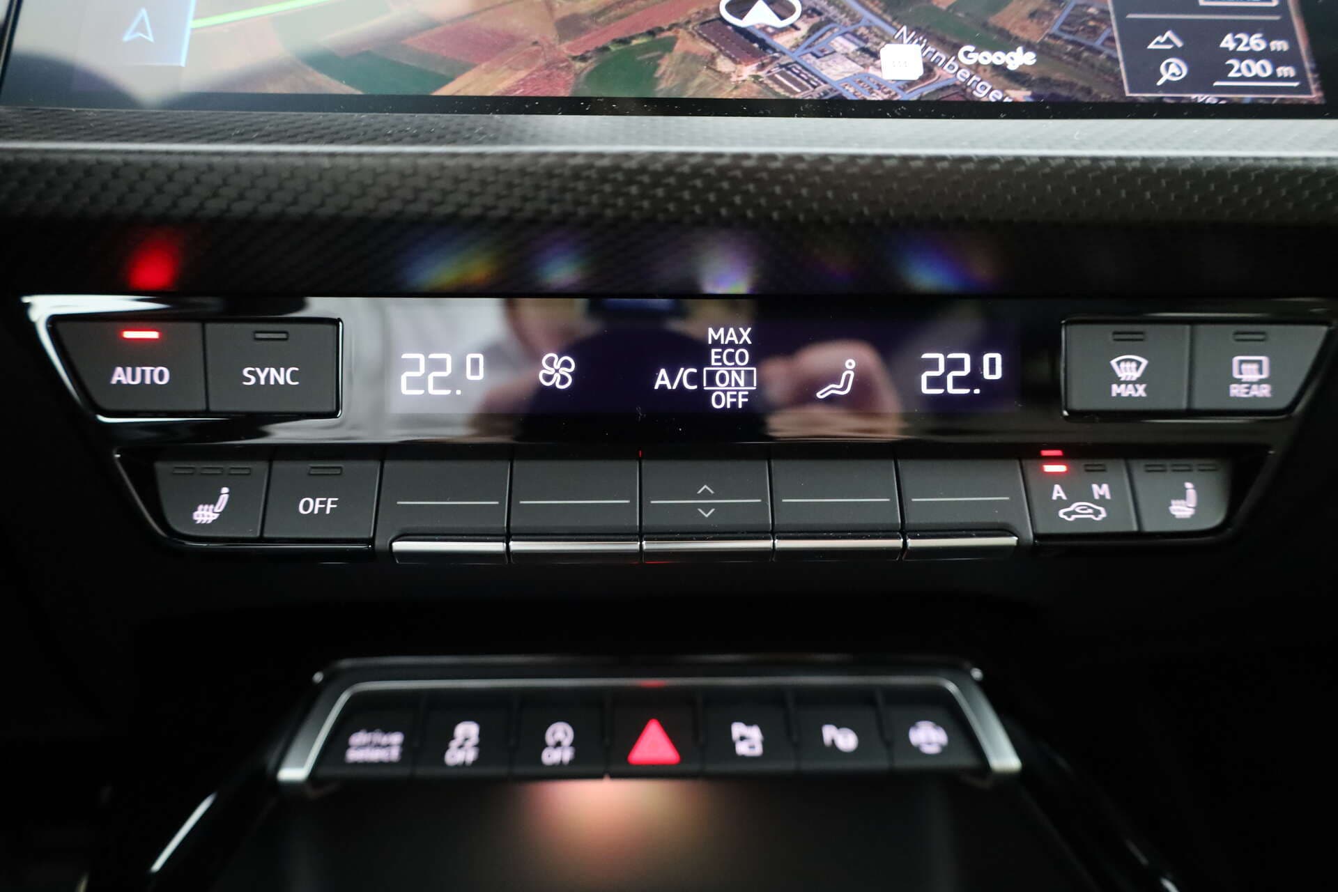 AUDI RS3 Sportback, photo 16 sur 17