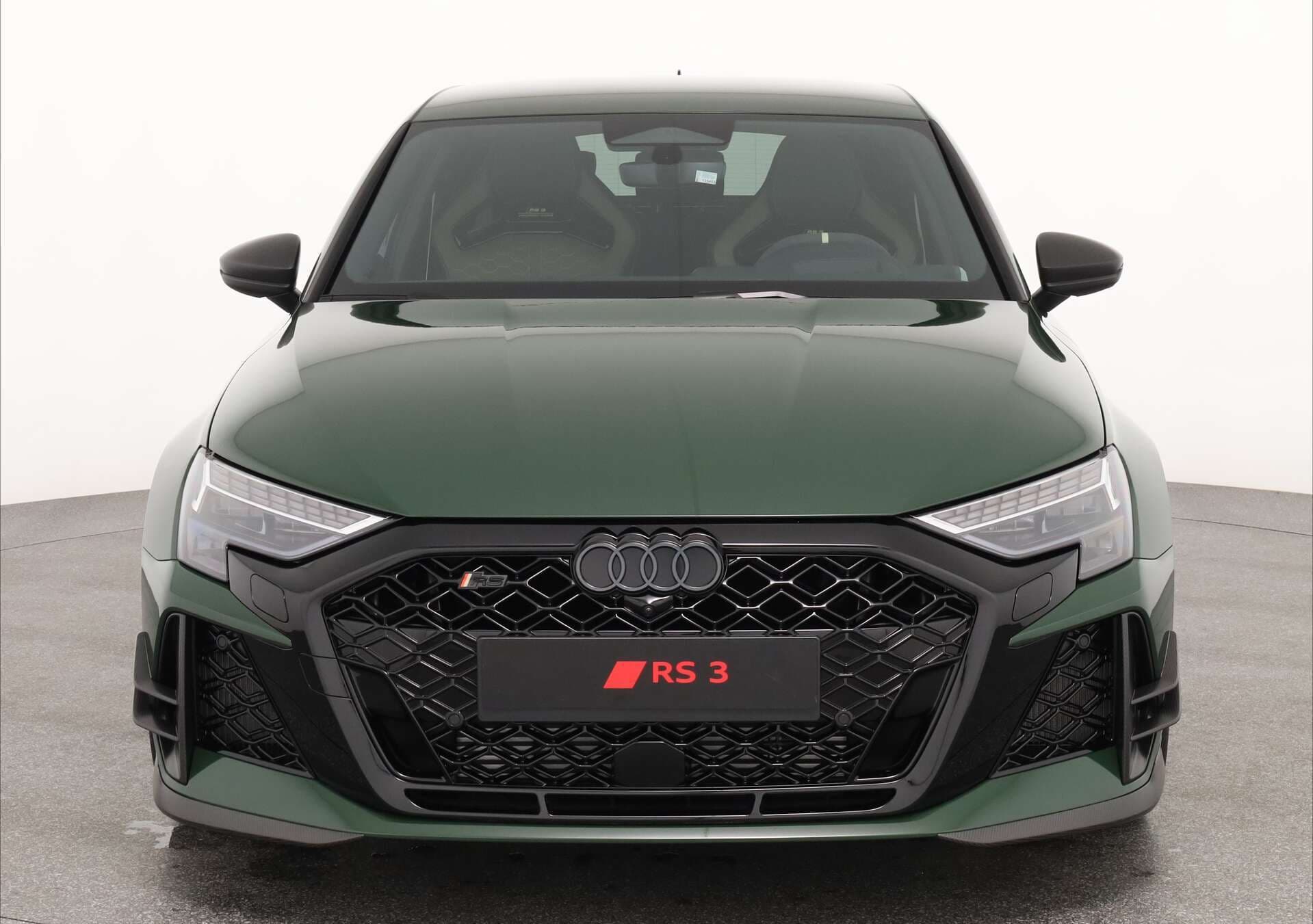 AUDI RS3 Sportback, photo 2 sur 17