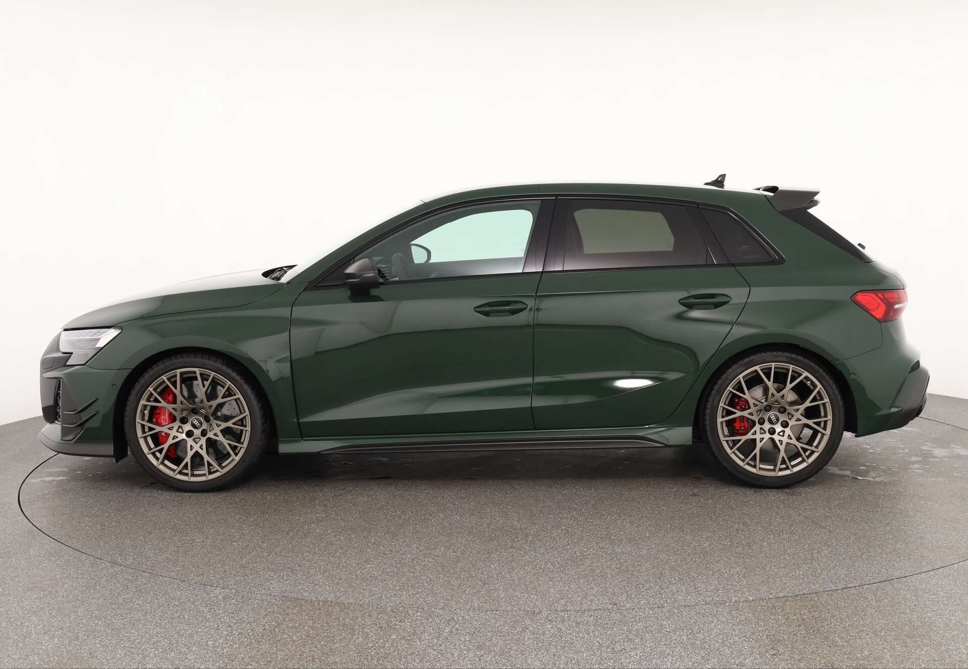 AUDI RS3 Sportback, photo 4 sur 17