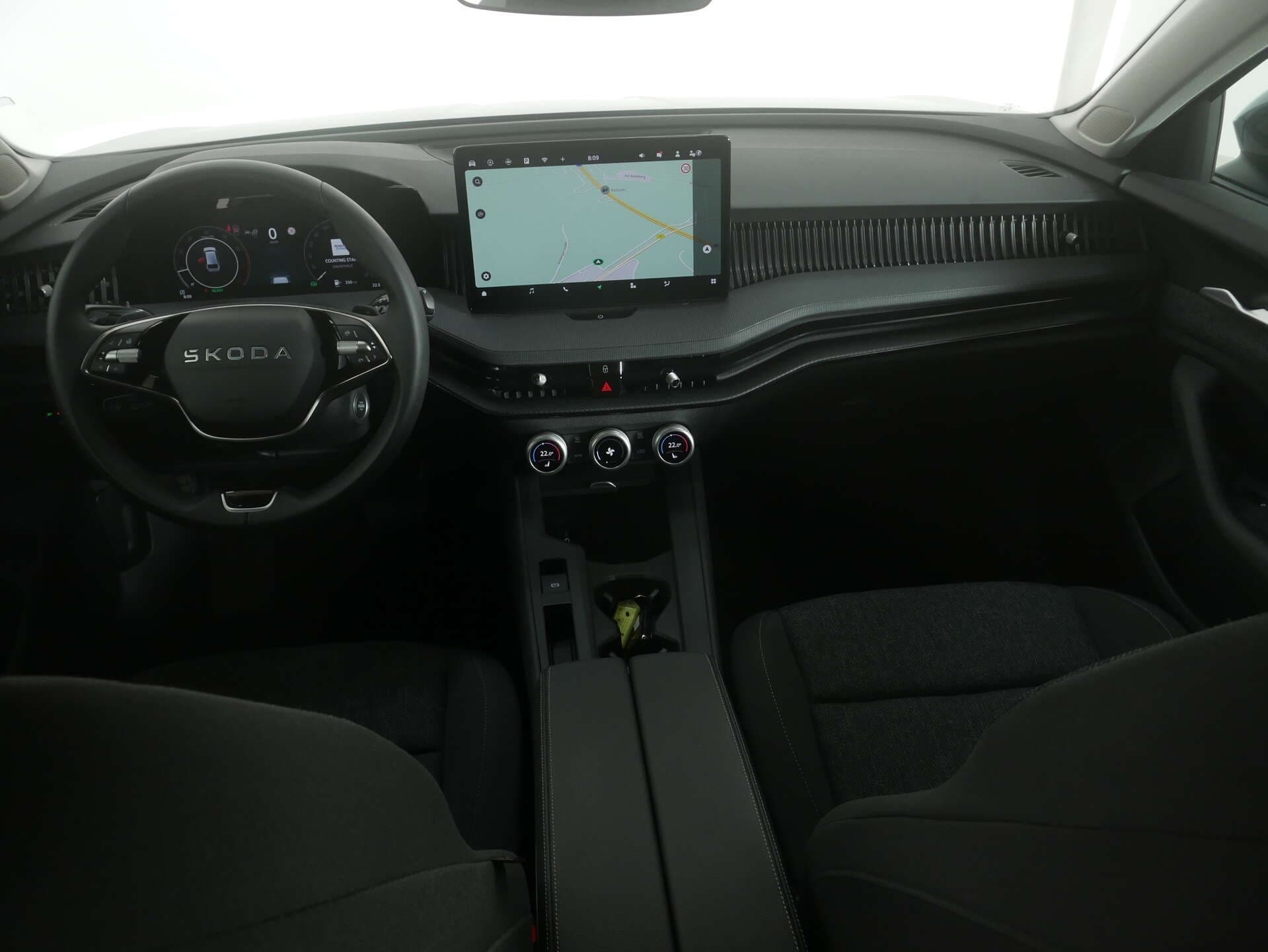 SKODA Superb Combi, photo 10 sur 17