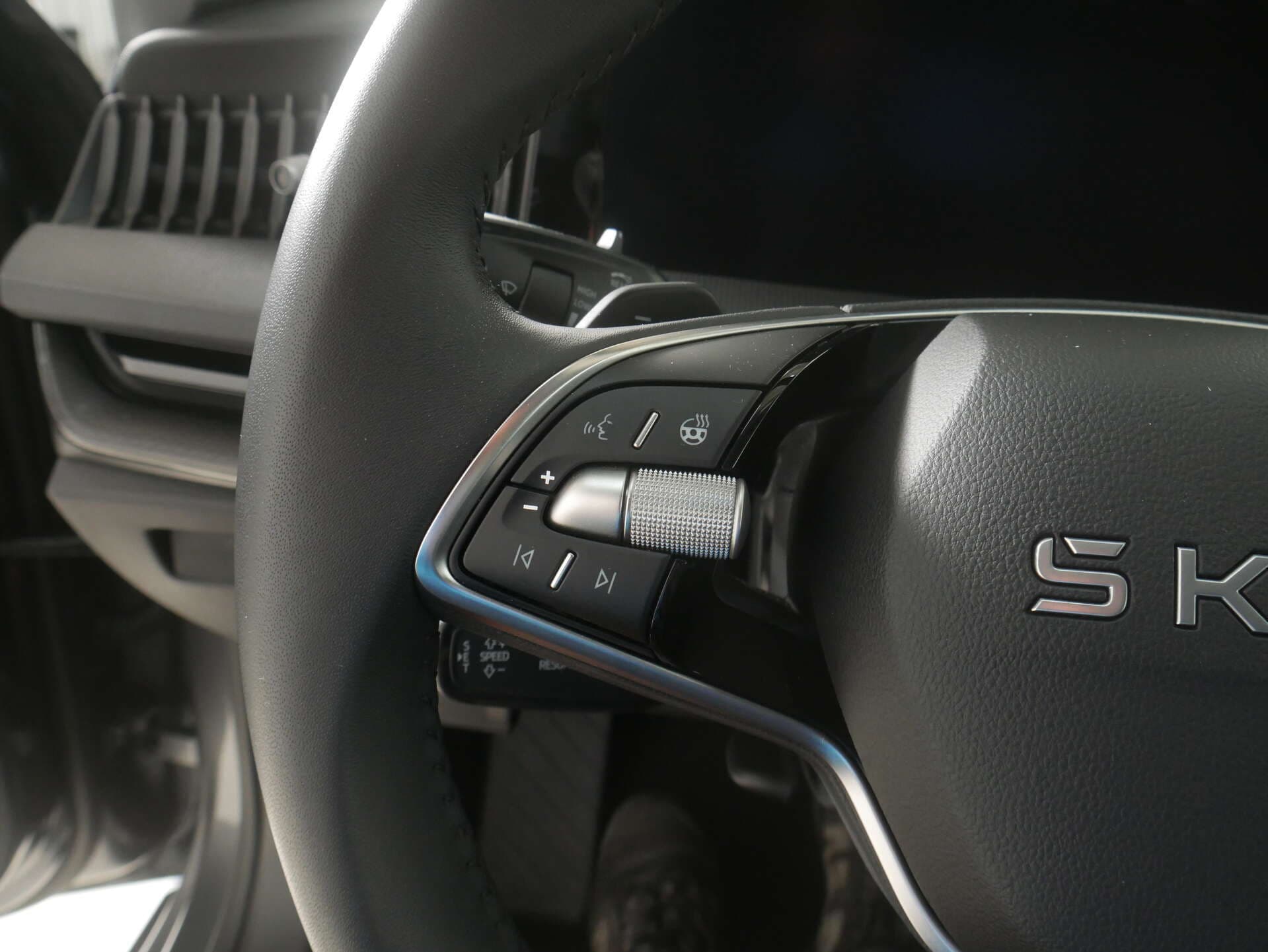 SKODA Superb Combi, photo 16 sur 17