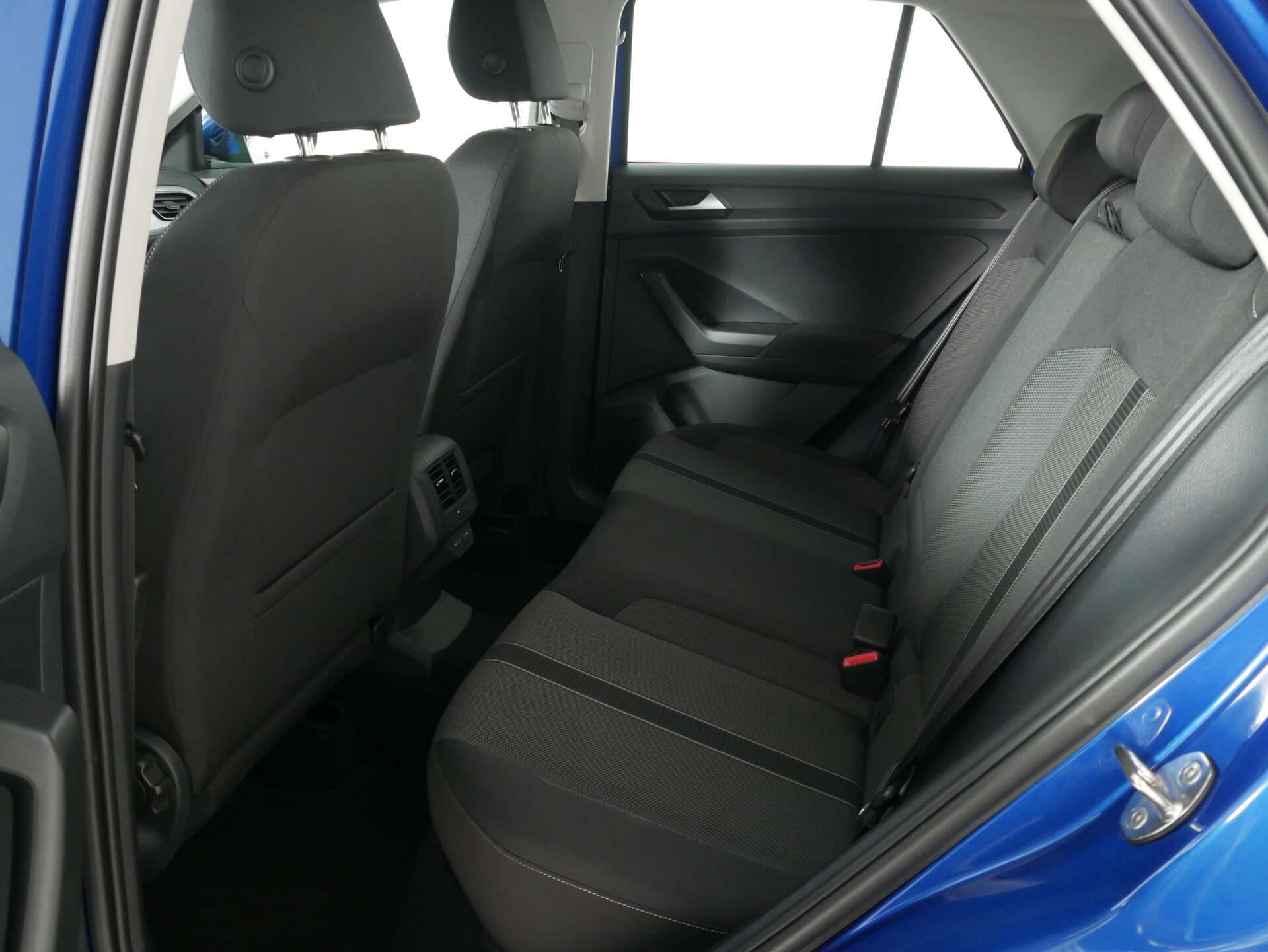 VOLKSWAGEN T-Roc, photo 14 sur 17
