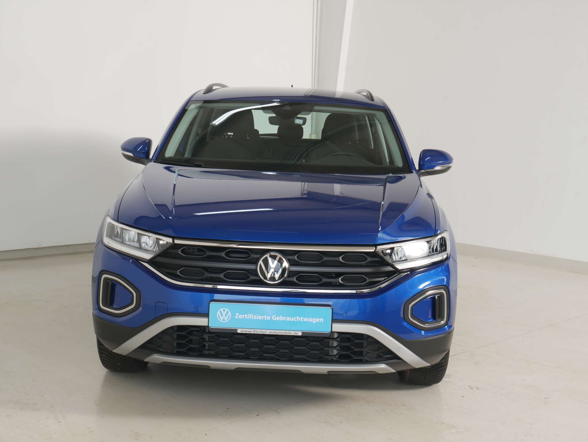 VOLKSWAGEN T-Roc, photo 2 sur 17