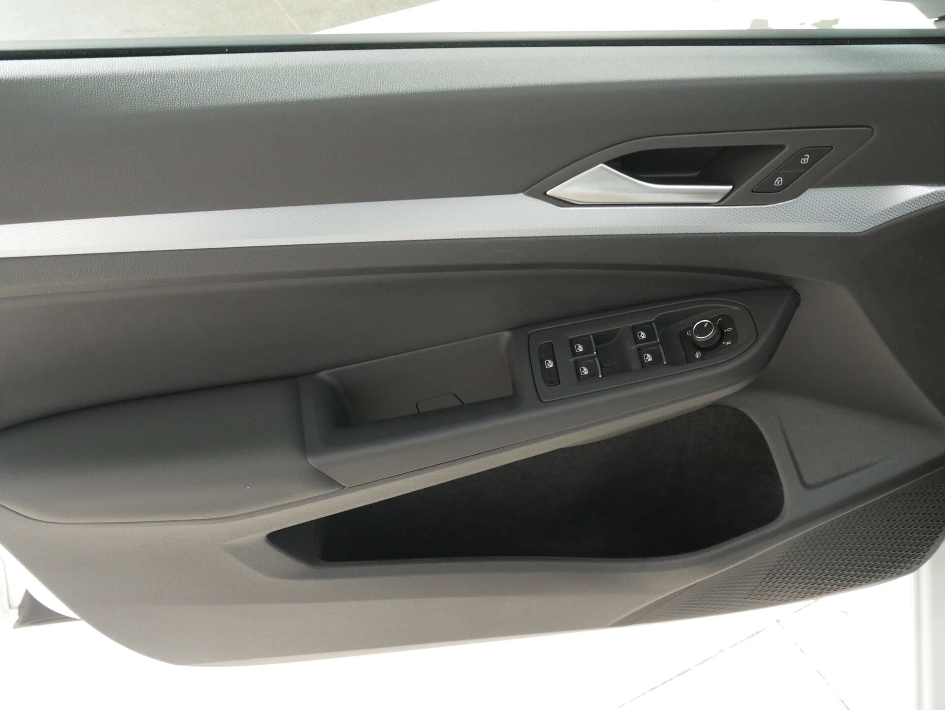 VOLKSWAGEN Golf, photo 17 sur 17