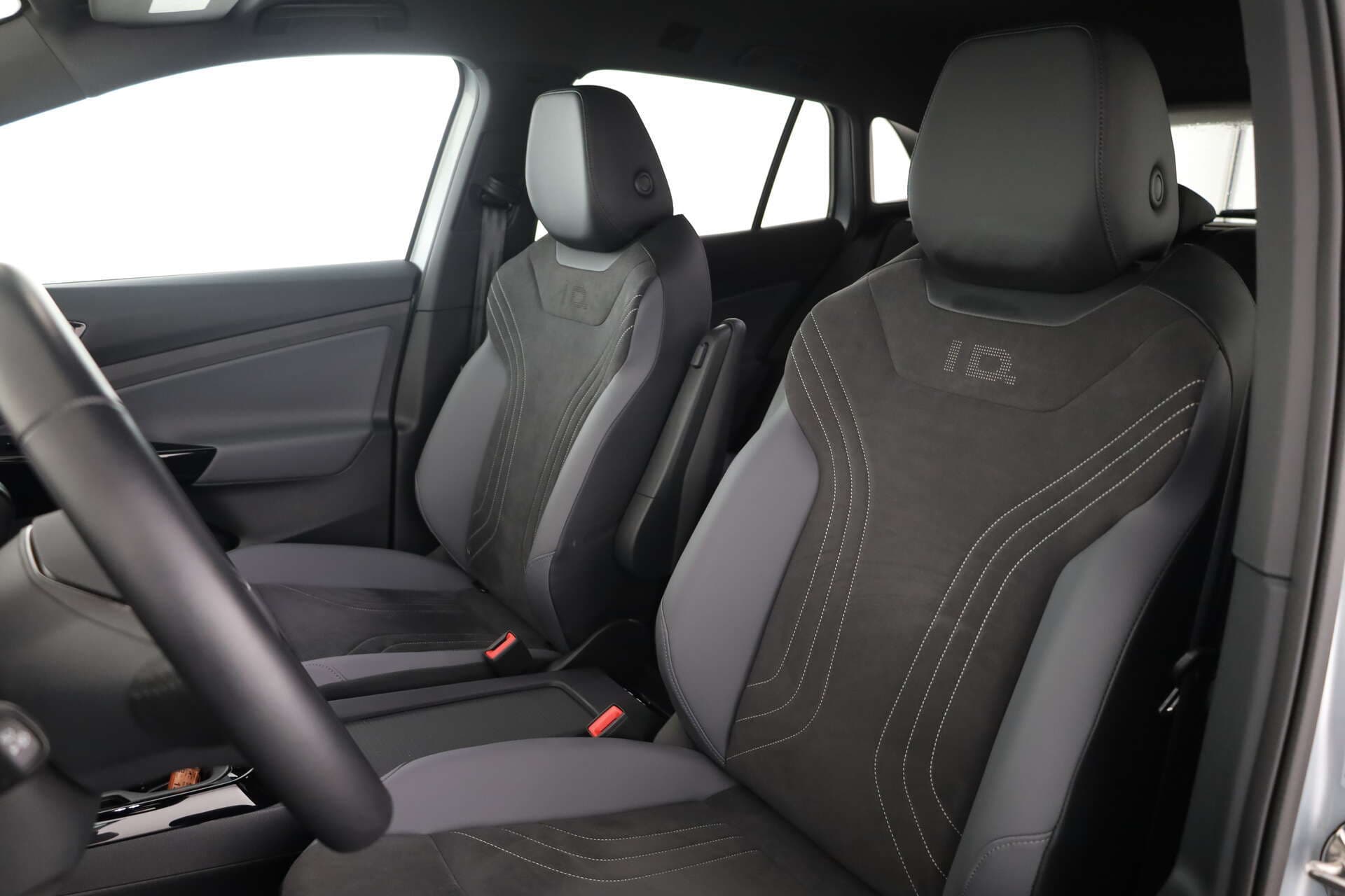 VOLKSWAGEN ID.4, photo 10 sur 17