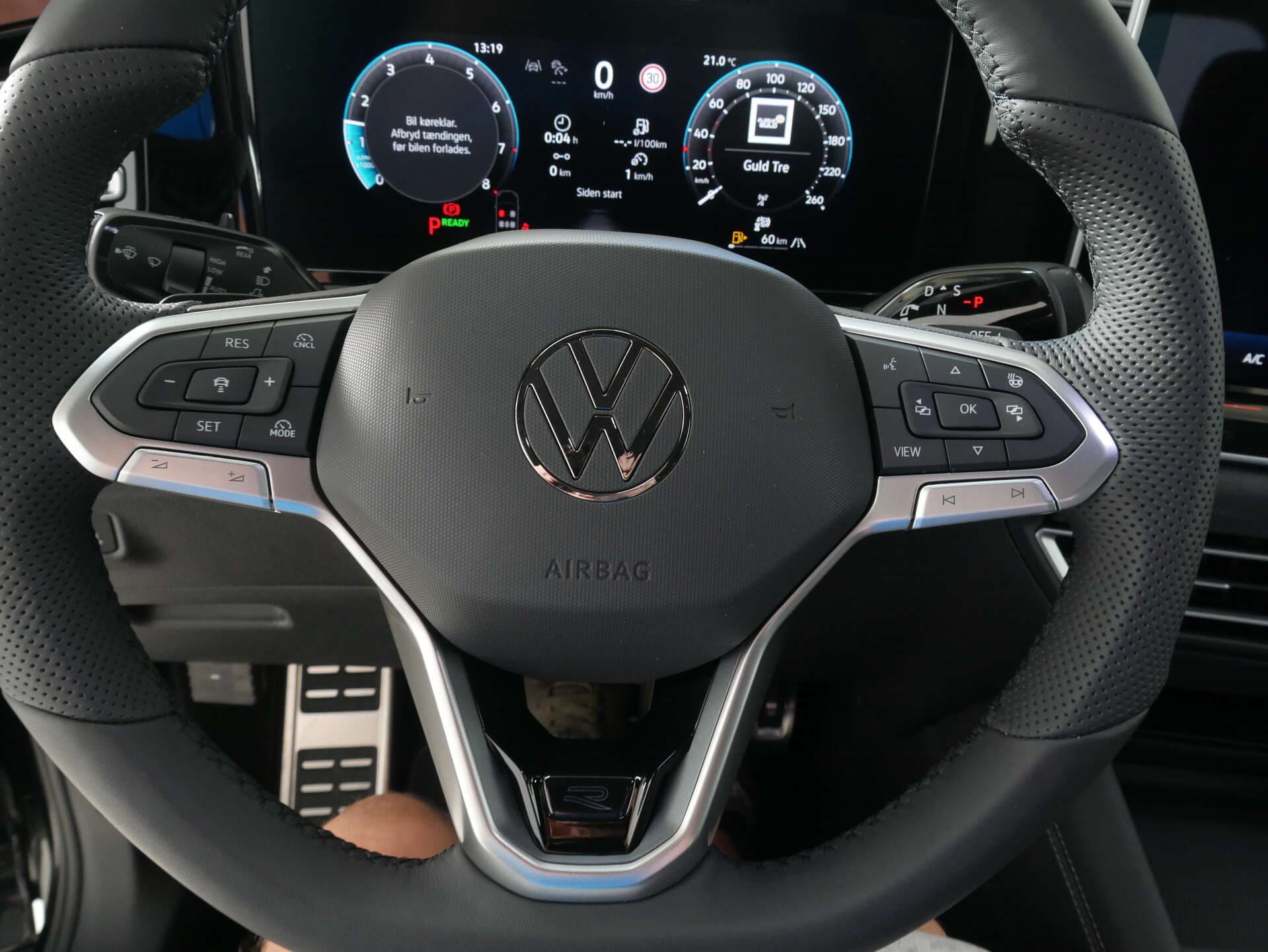 VOLKSWAGEN Tiguan, photo 8 sur 17