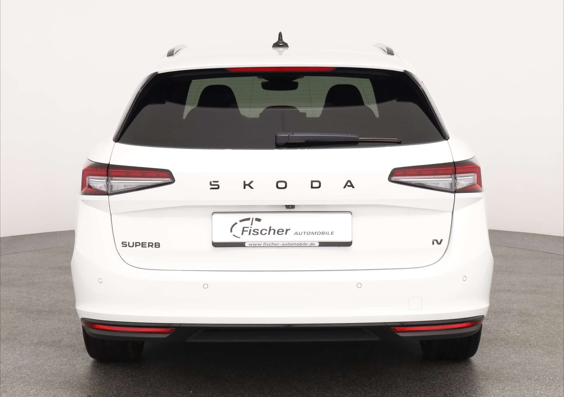 SKODA Superb Combi, photo 5 sur 17