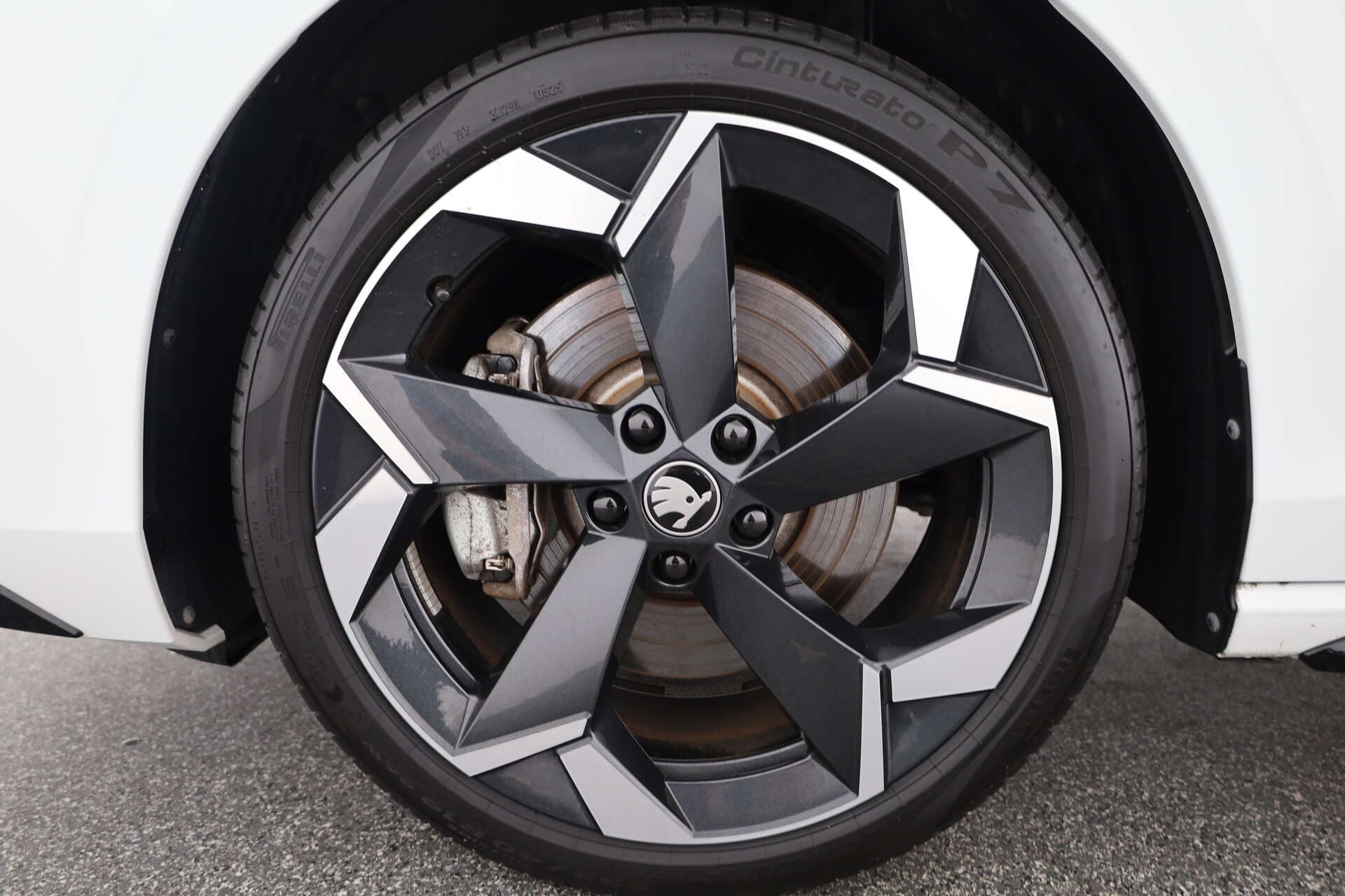 SKODA Superb Combi, photo 7 sur 17