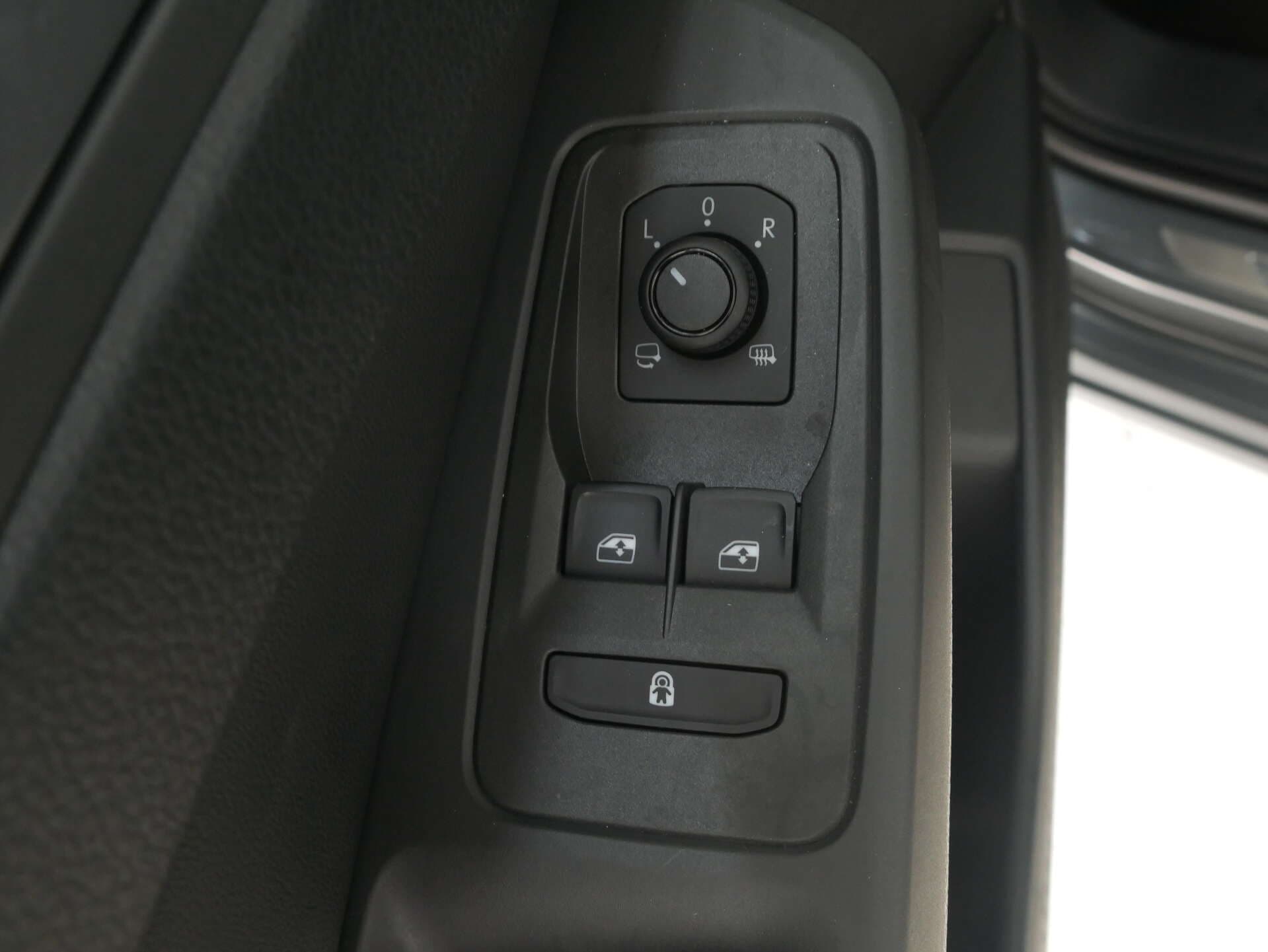 VOLKSWAGEN NUTZFAHRZEUGE Caddy, photo 16 sur 17