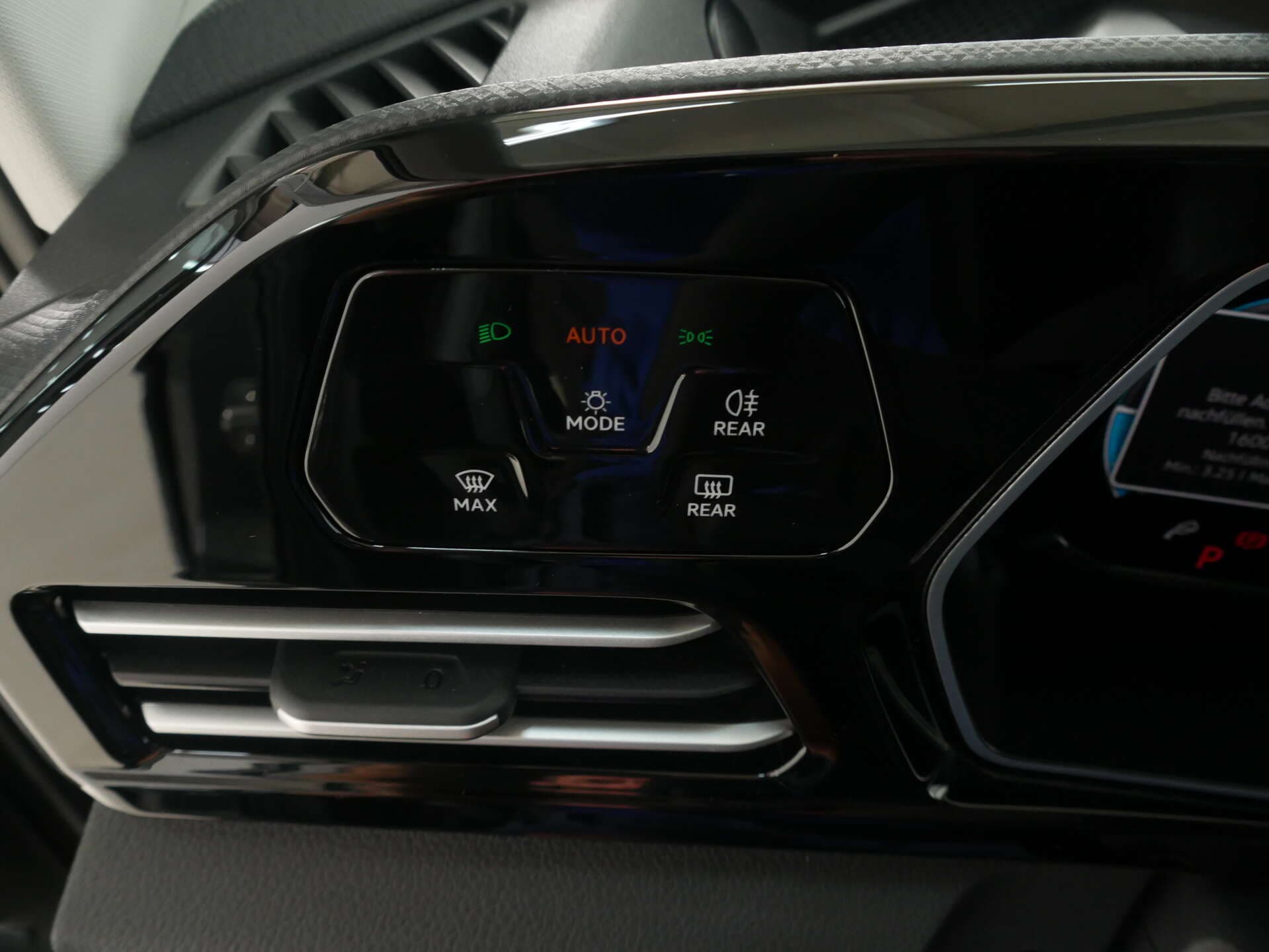 VOLKSWAGEN NUTZFAHRZEUGE Caddy, photo 17 sur 17
