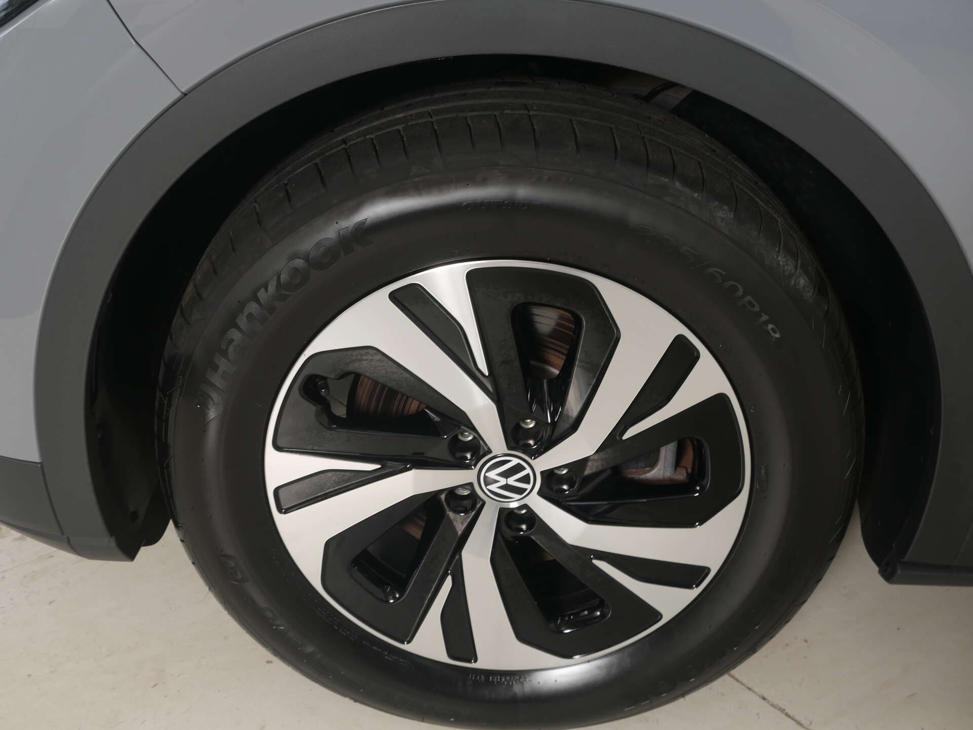 VOLKSWAGEN ID.4, photo 8 sur 17