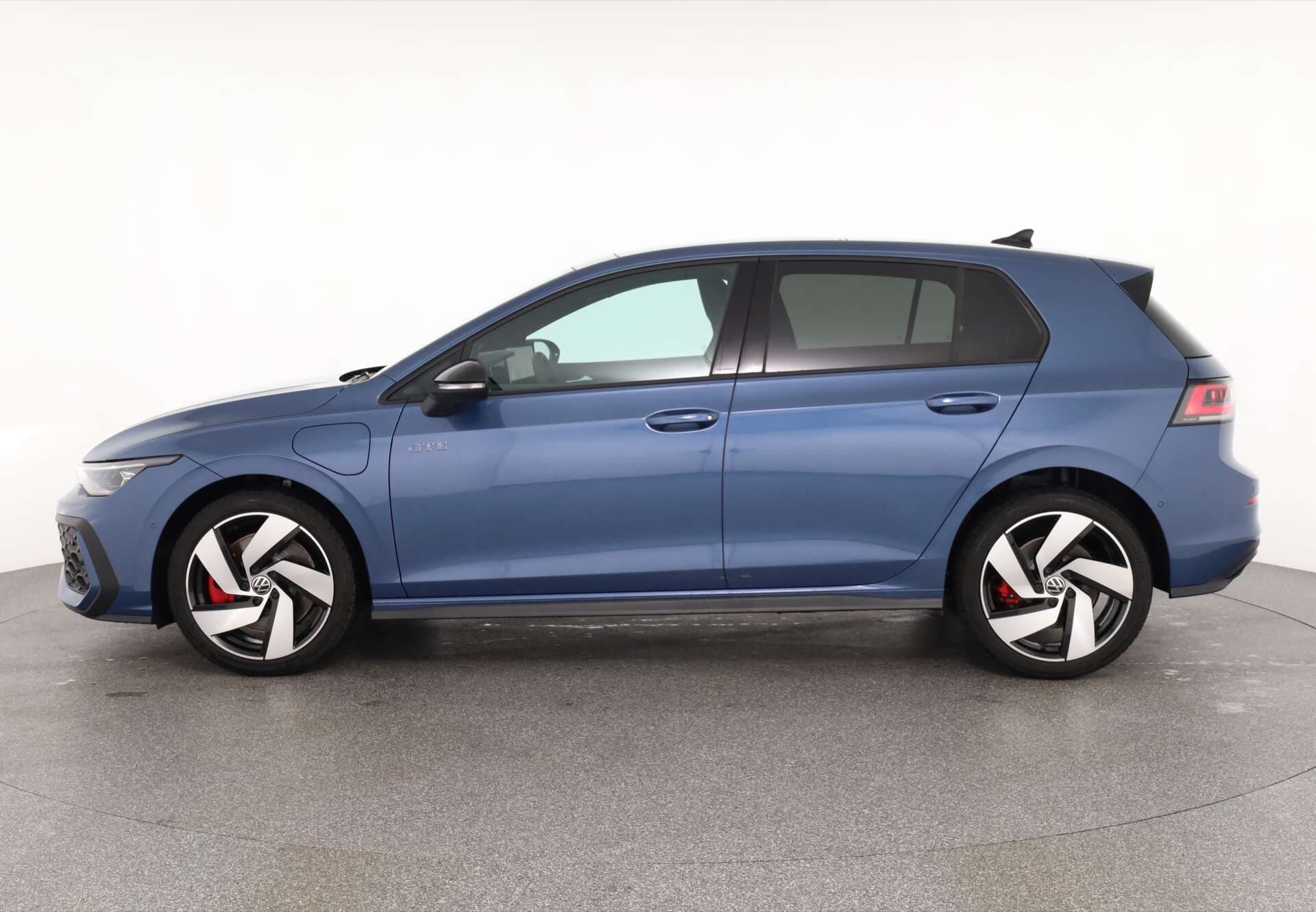 VOLKSWAGEN Golf, photo 4 sur 17