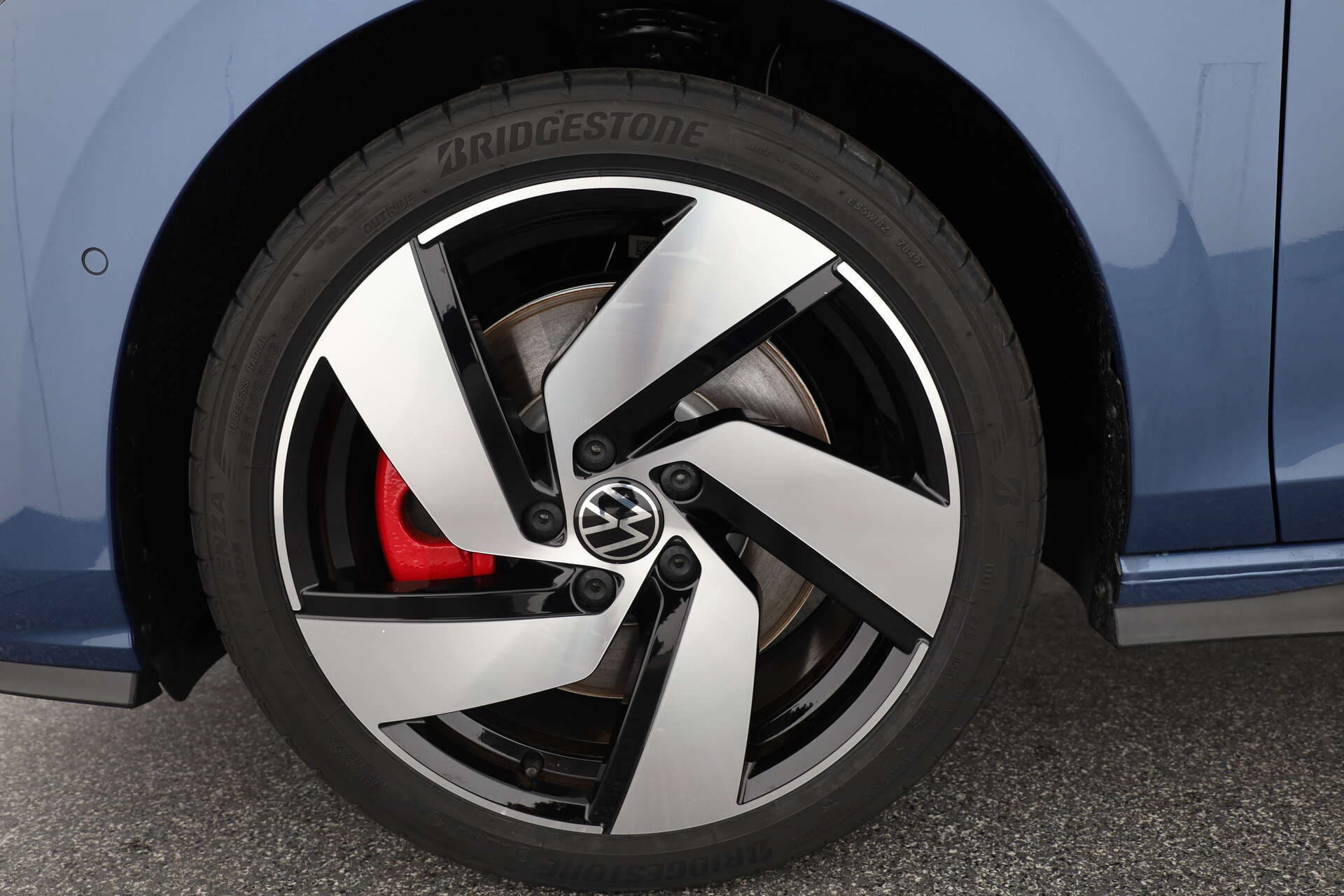 VOLKSWAGEN Golf, photo 7 sur 17
