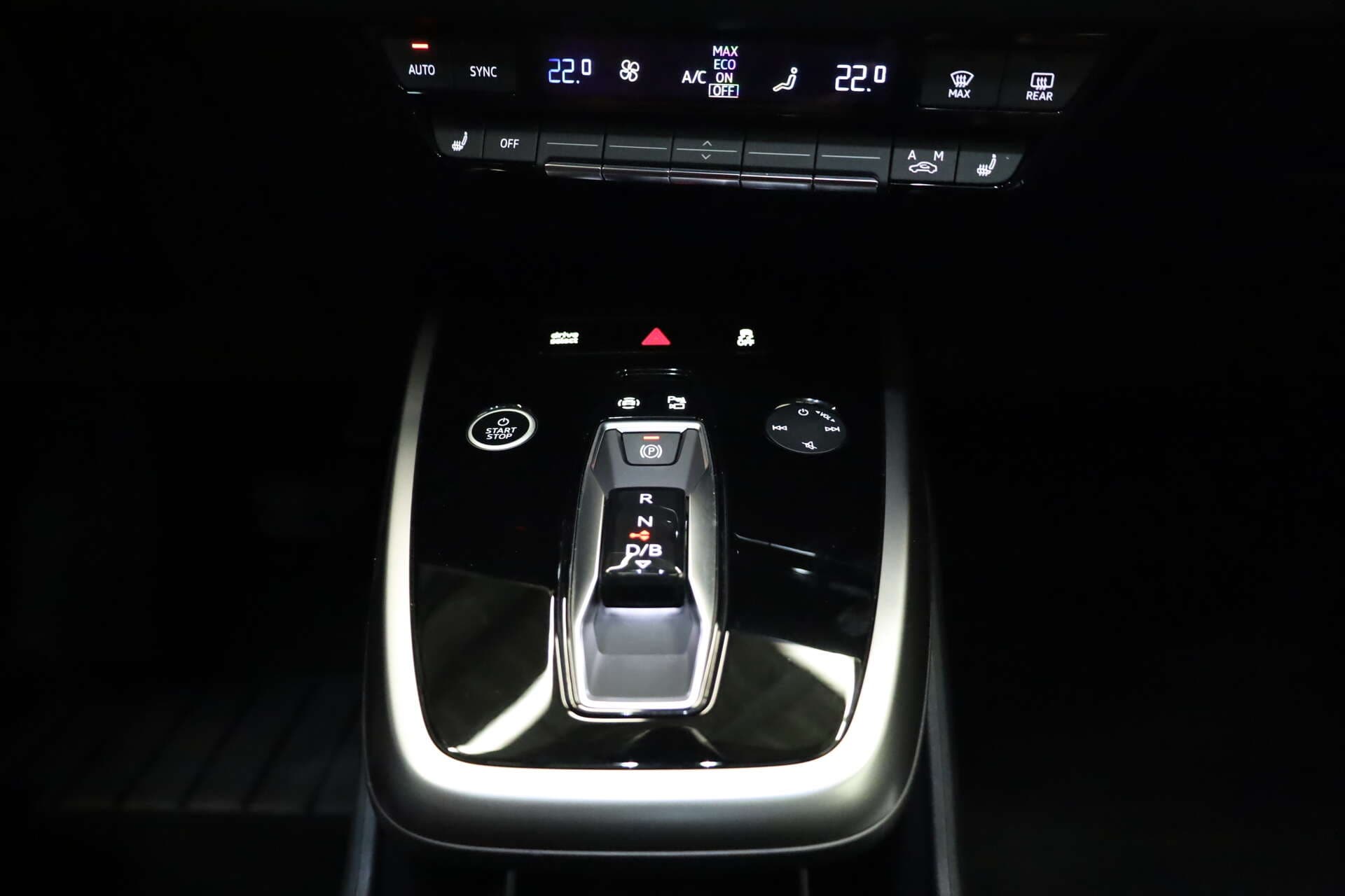 AUDI Q4 e-tron Sportback, photo 16 sur 17
