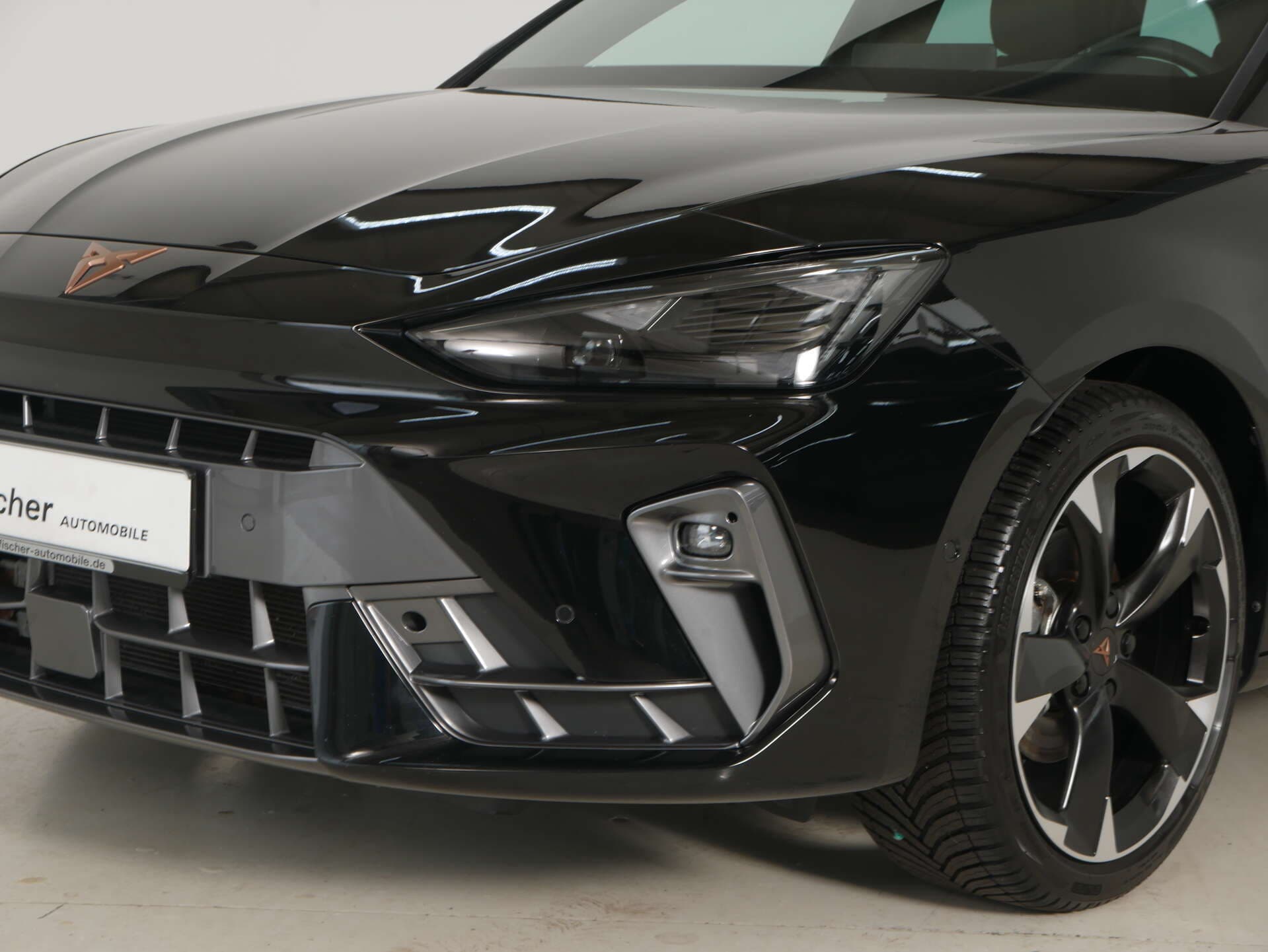 CUPRA Leon Sportstourer, photo 2 sur 17