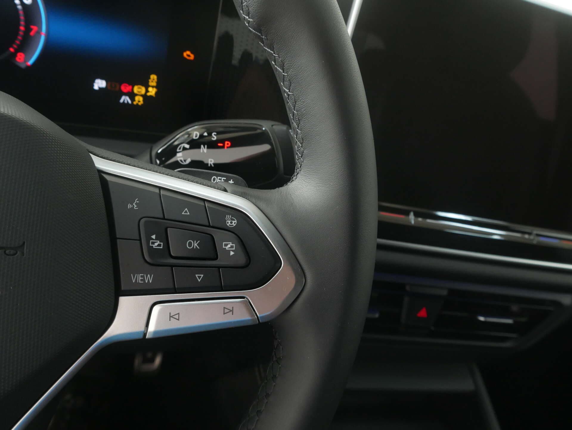 VOLKSWAGEN Tiguan, photo 17 sur 17