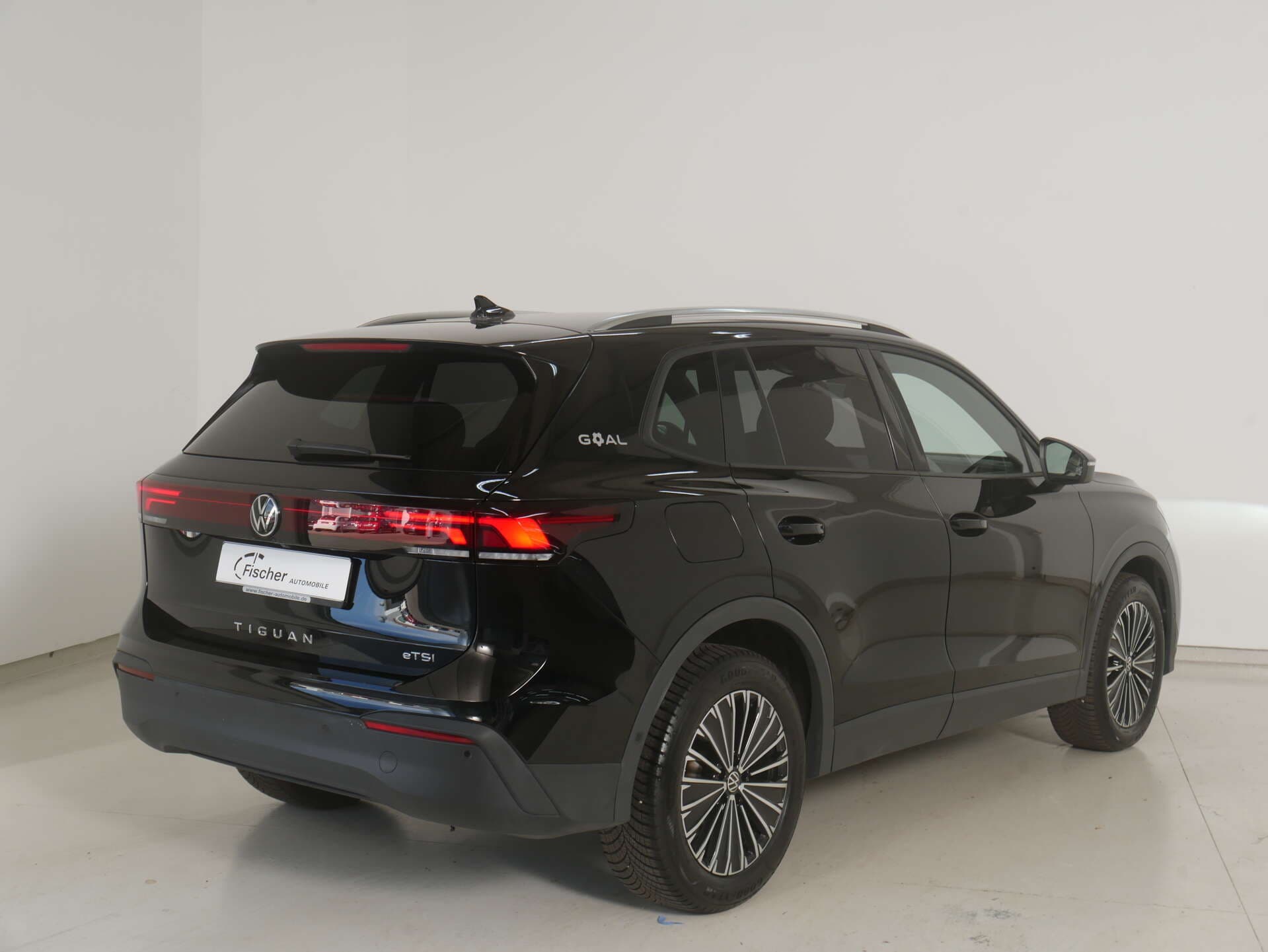 VOLKSWAGEN Tiguan, photo 4 sur 17