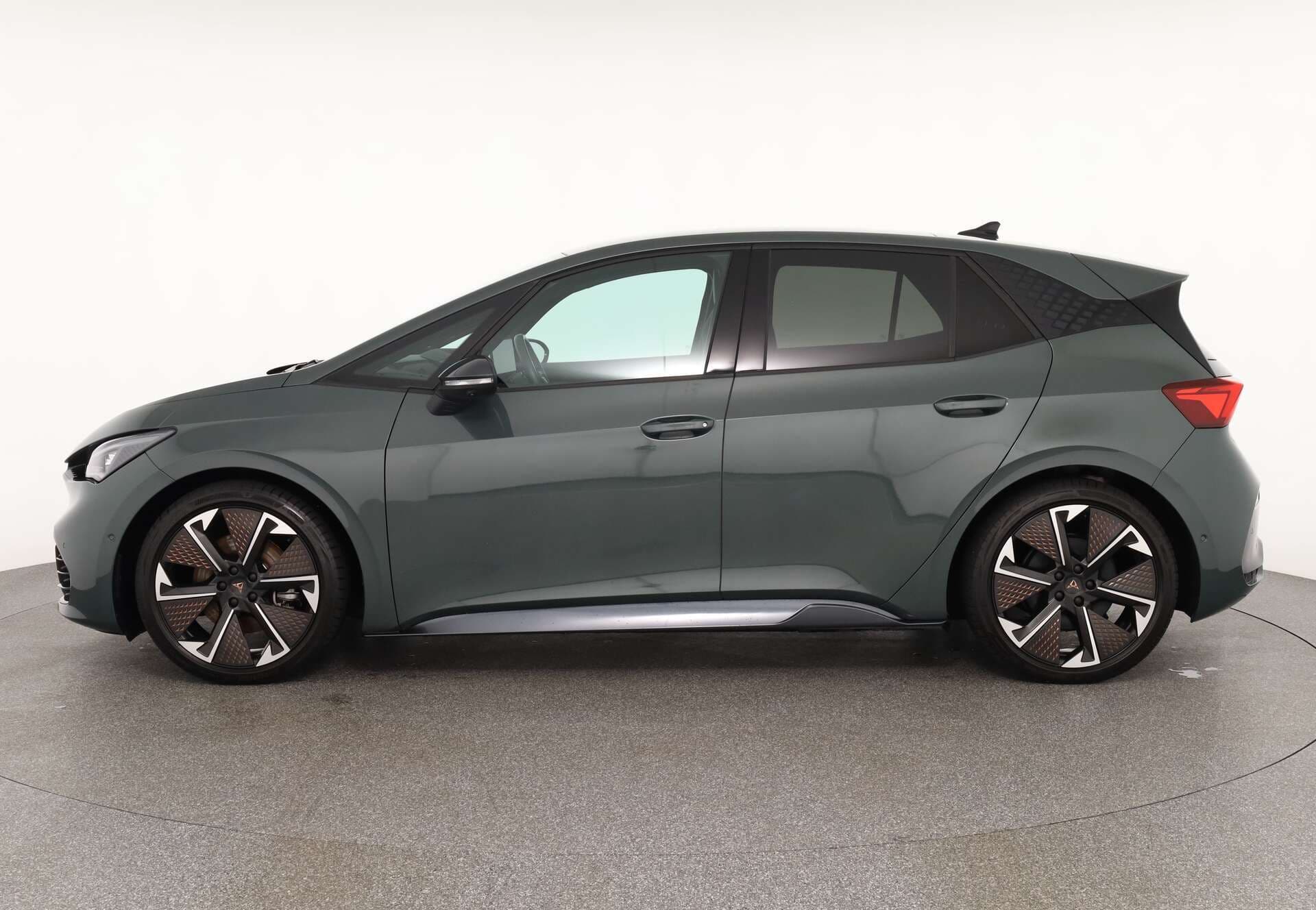 CUPRA Born, photo 4 sur 17