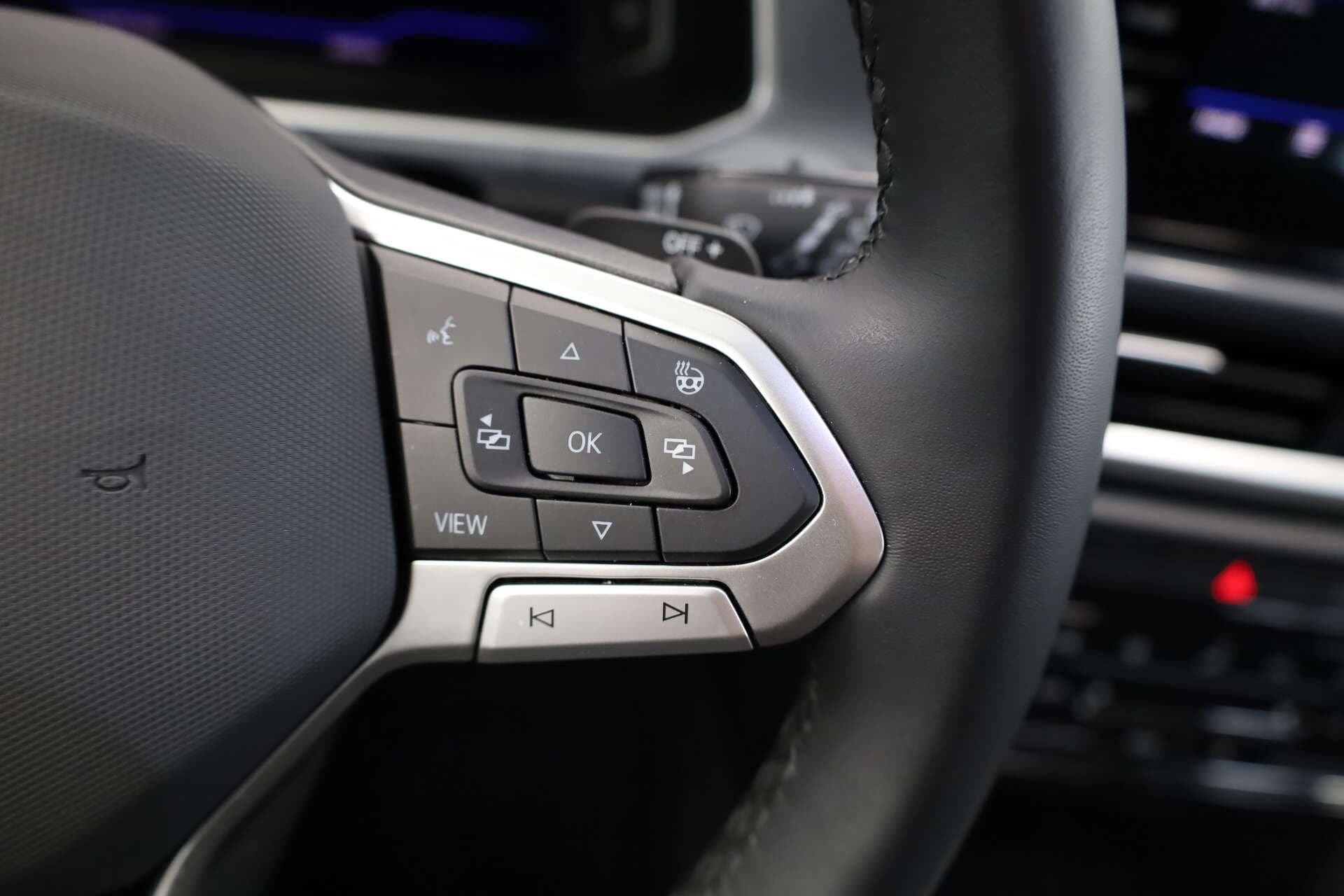 VOLKSWAGEN T-Roc, photo 12 sur 17
