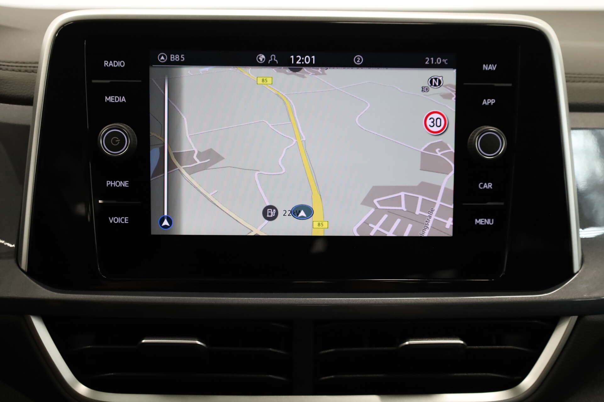 VOLKSWAGEN T-Roc, photo 13 sur 17