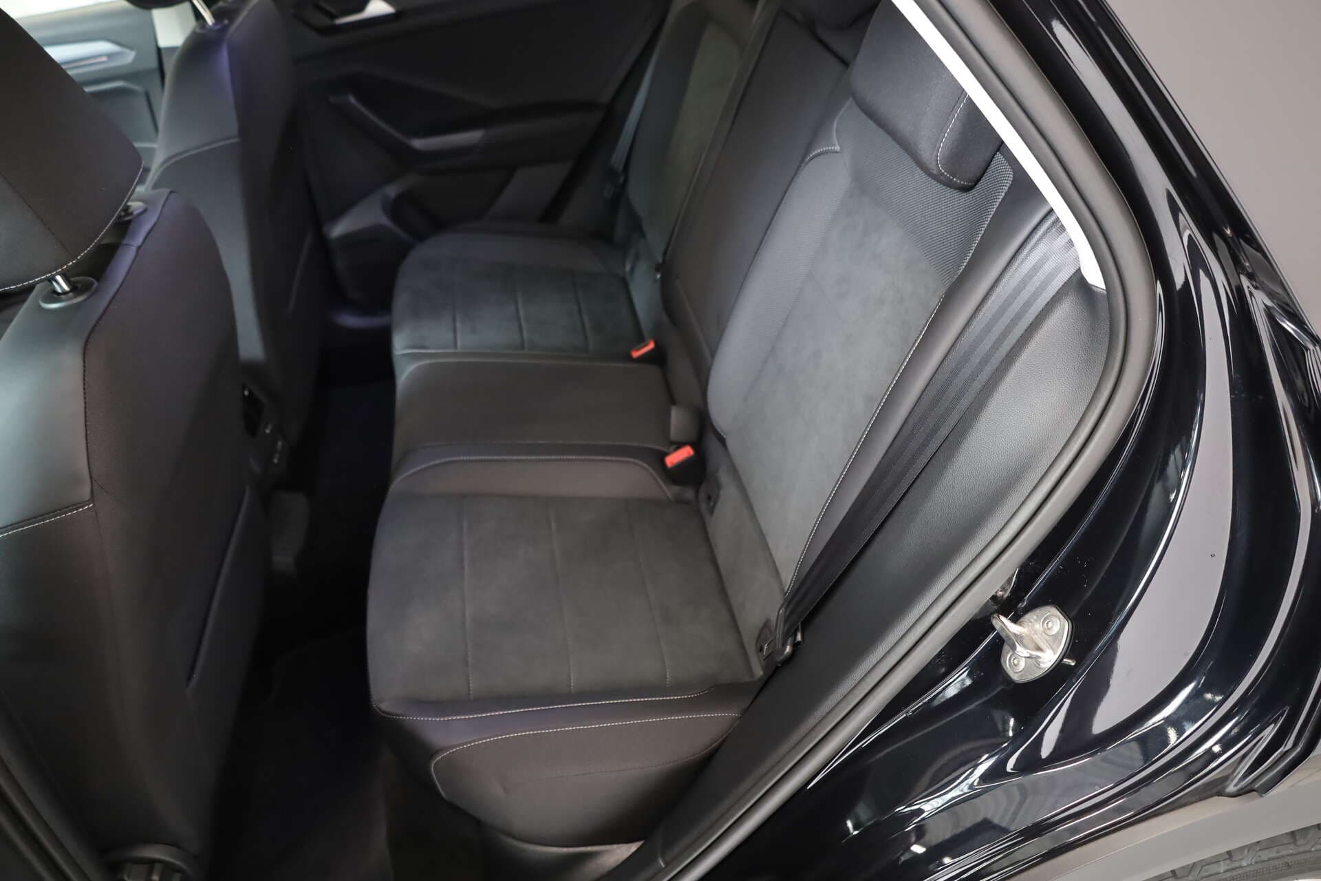 VOLKSWAGEN T-Roc, photo 16 sur 17