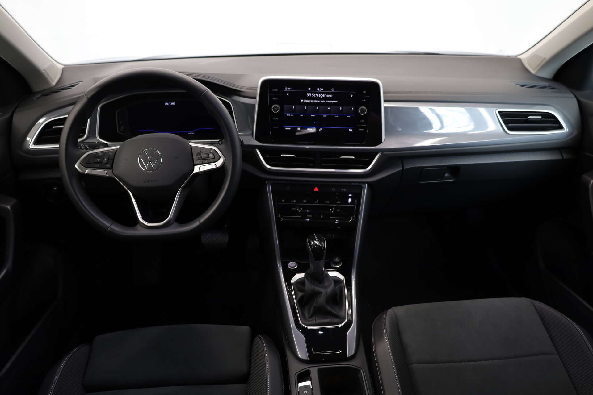 VOLKSWAGEN T-Roc, photo 7 sur 17