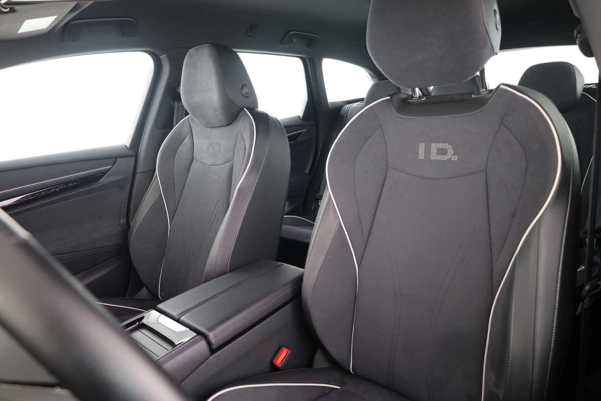 VOLKSWAGEN ID.7 Tourer, photo 10 sur 17
