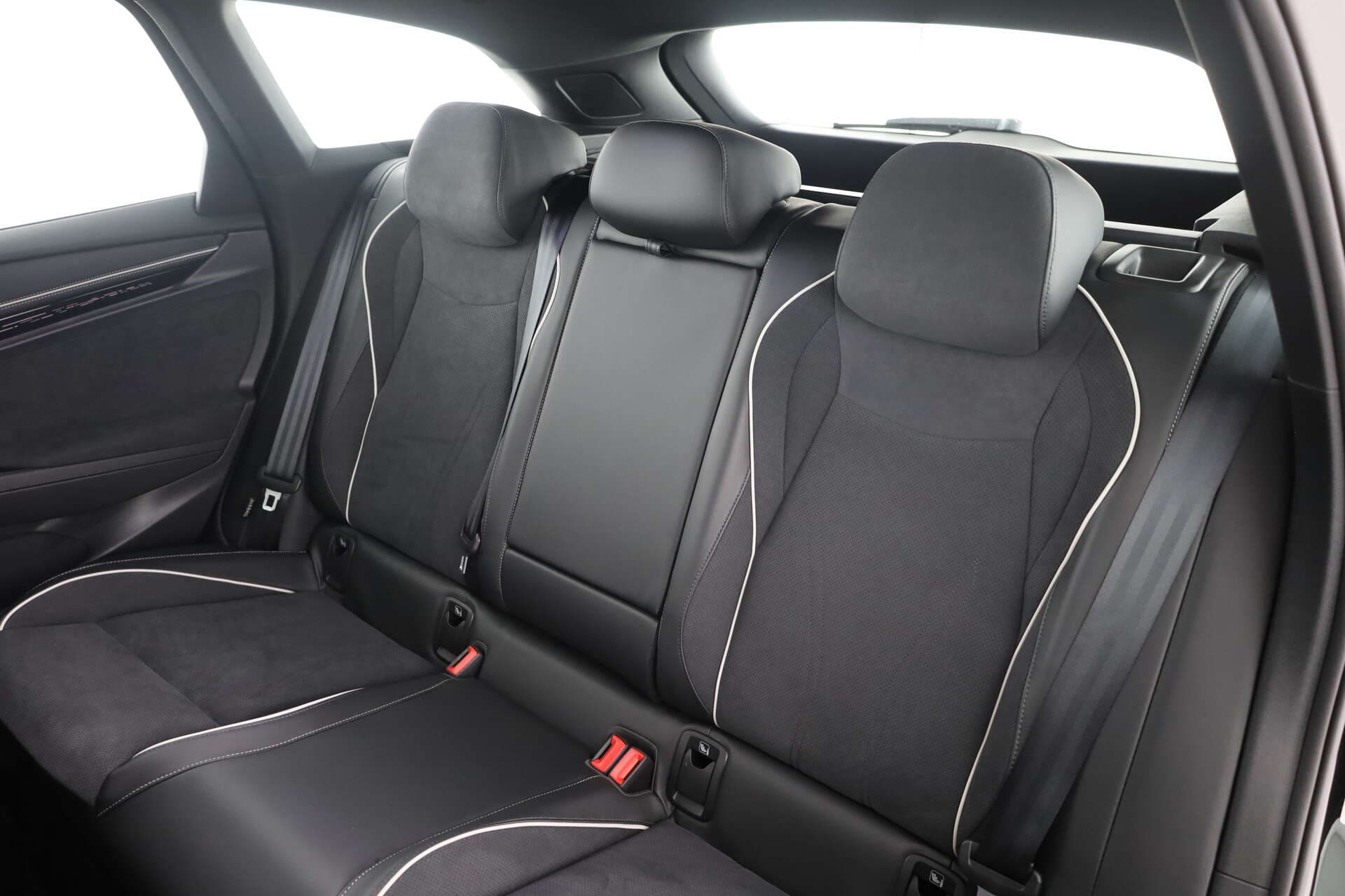 VOLKSWAGEN ID.7 Tourer, photo 12 sur 17