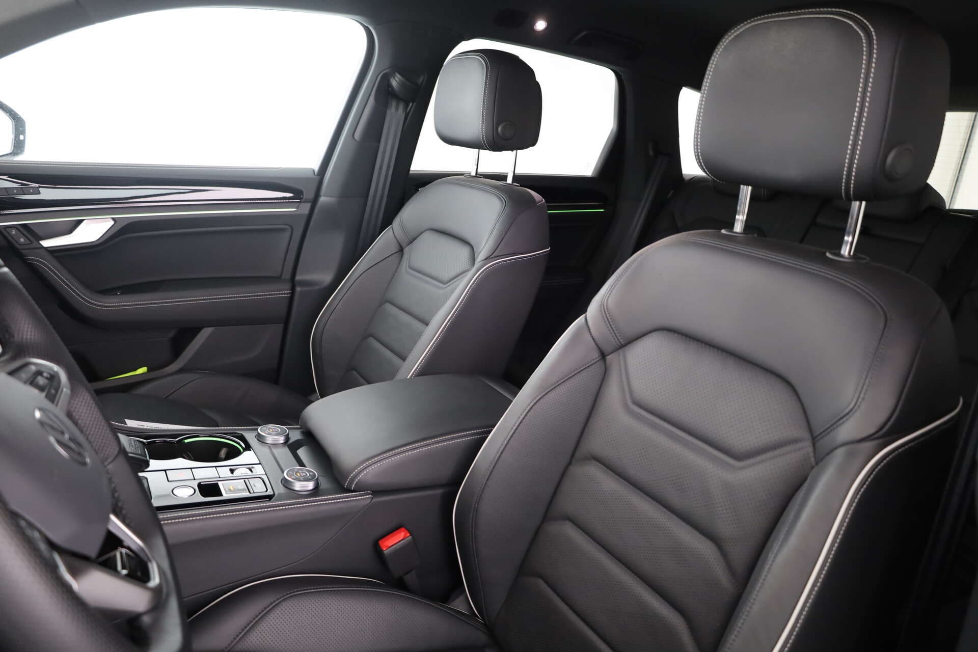 VOLKSWAGEN Touareg, photo 8 sur 17