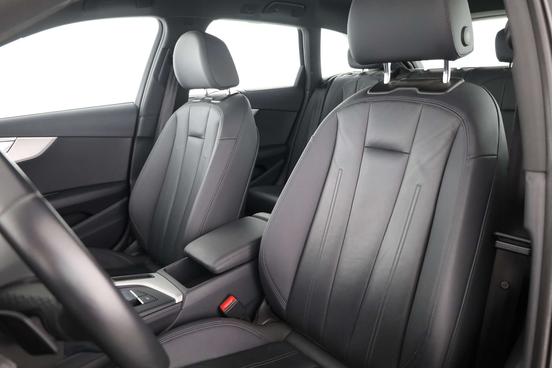 AUDI A4 Avant, photo 9 sur 17