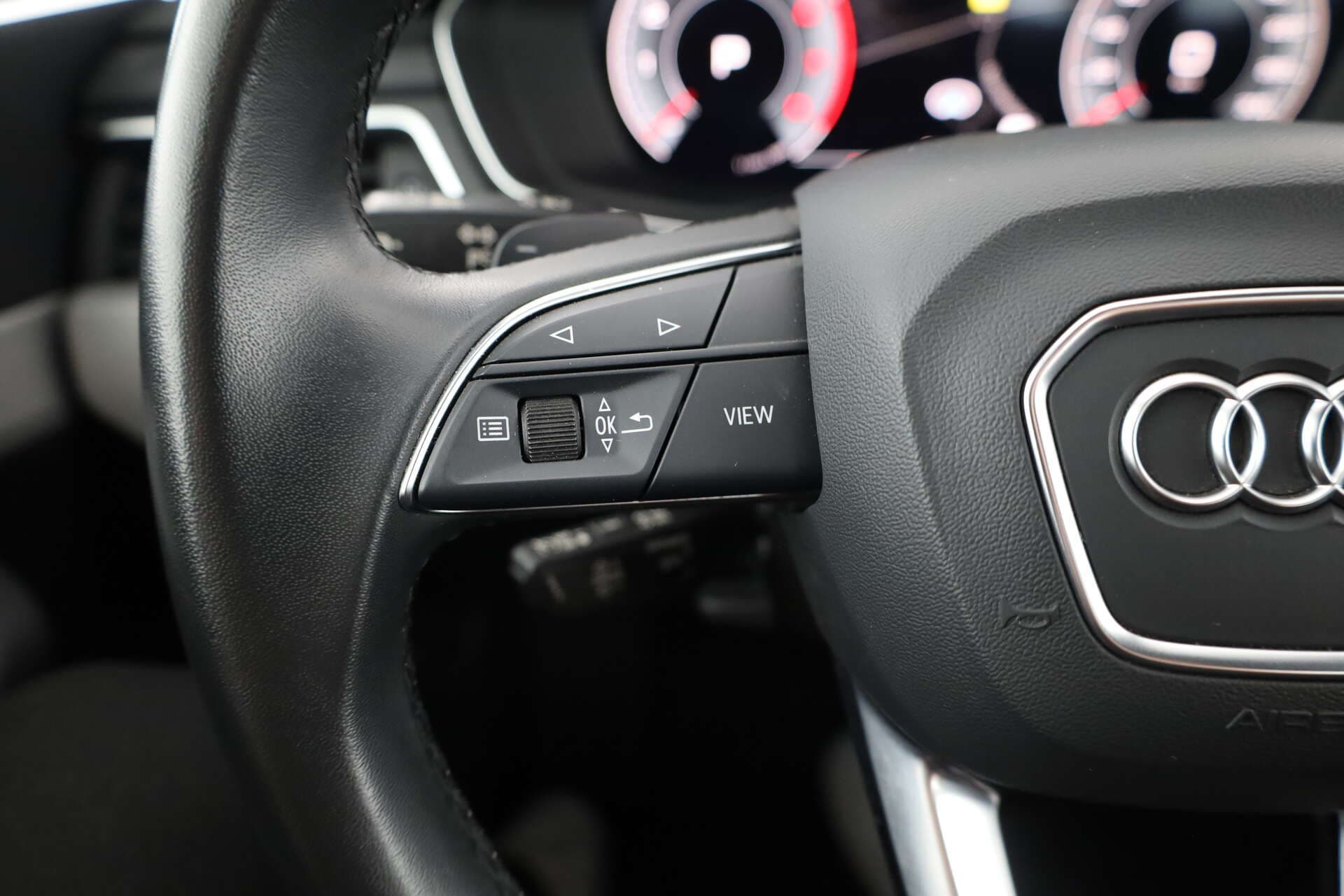 AUDI A4 Avant, photo 14 sur 17