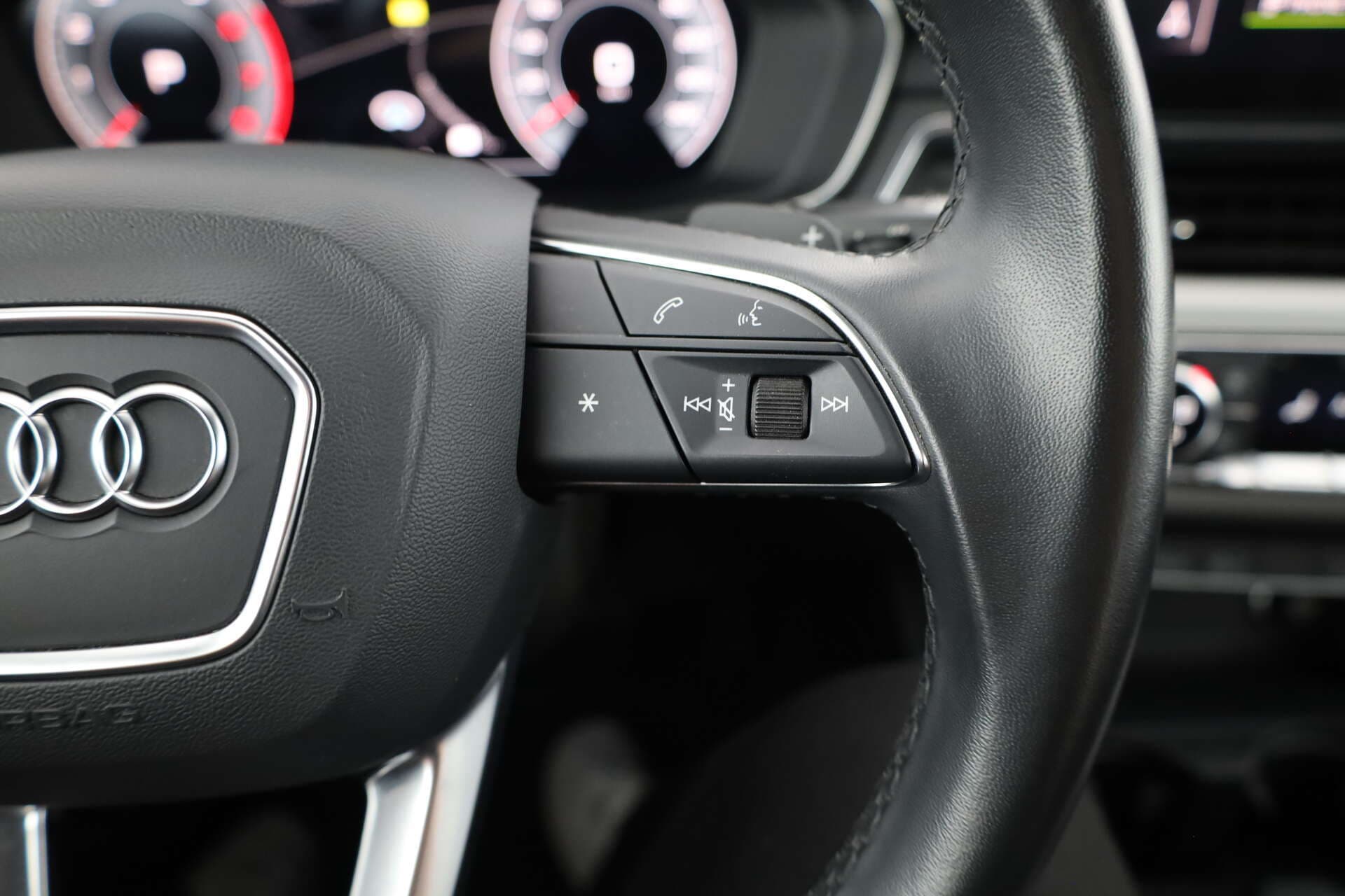 AUDI A4 Avant, photo 15 sur 17