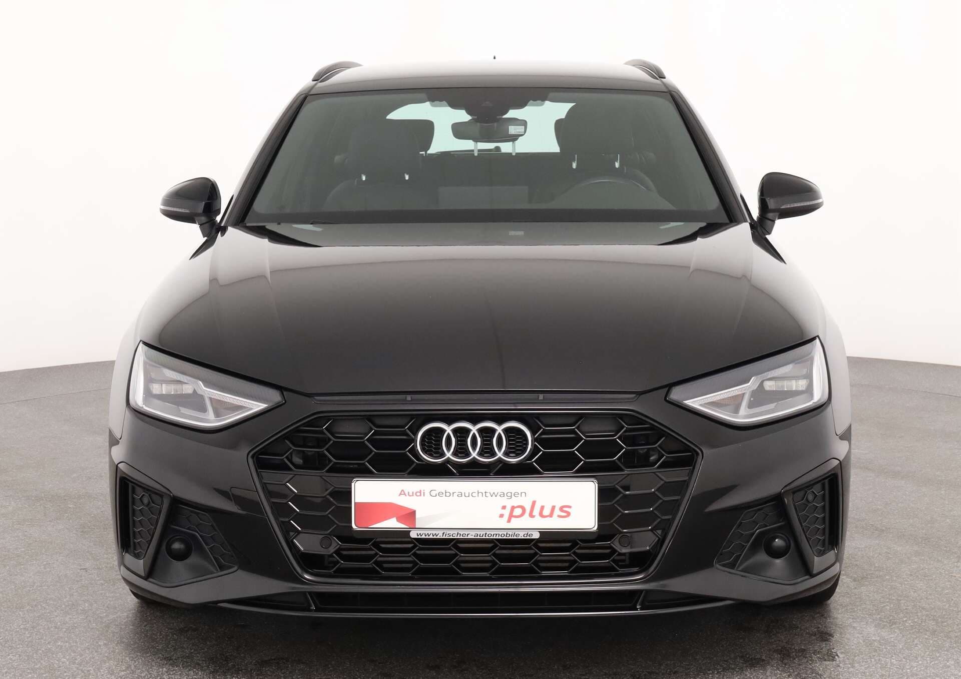 AUDI A4 Avant, photo 2 sur 17