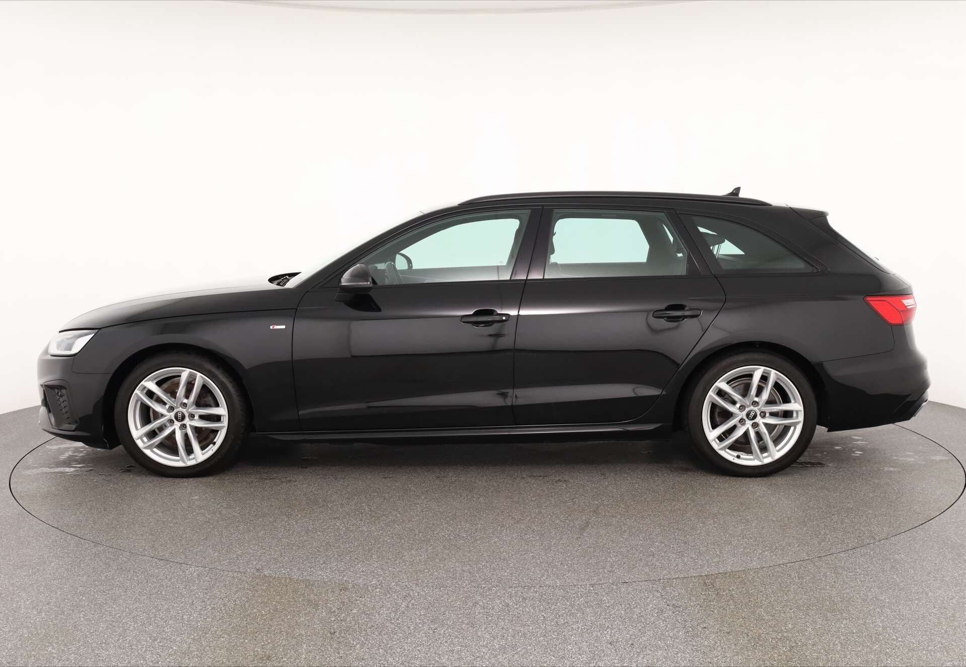 AUDI A4 Avant, photo 4 sur 17