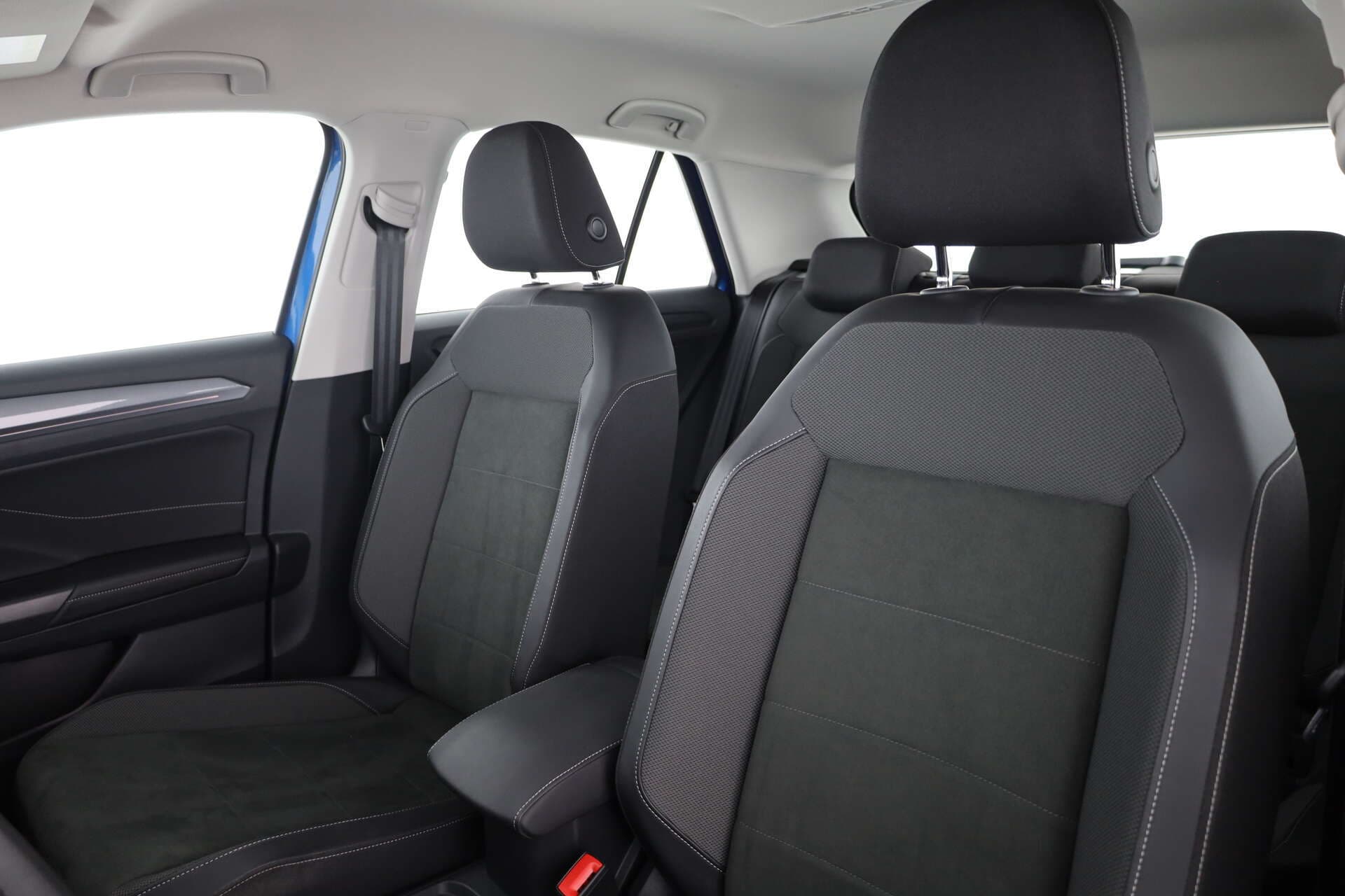 VOLKSWAGEN T-Roc, photo 10 sur 17