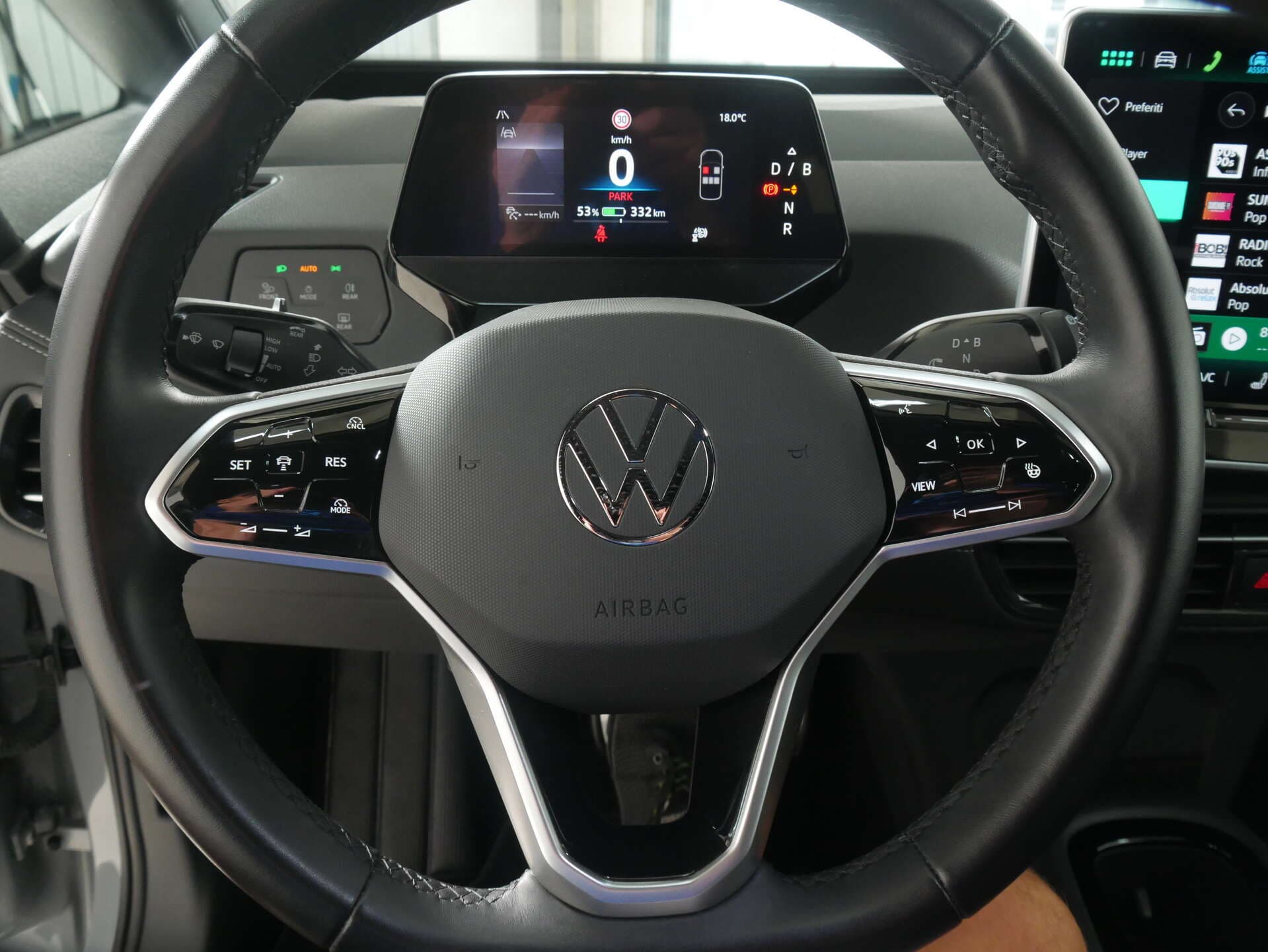 VOLKSWAGEN ID.3, photo 12 sur 17