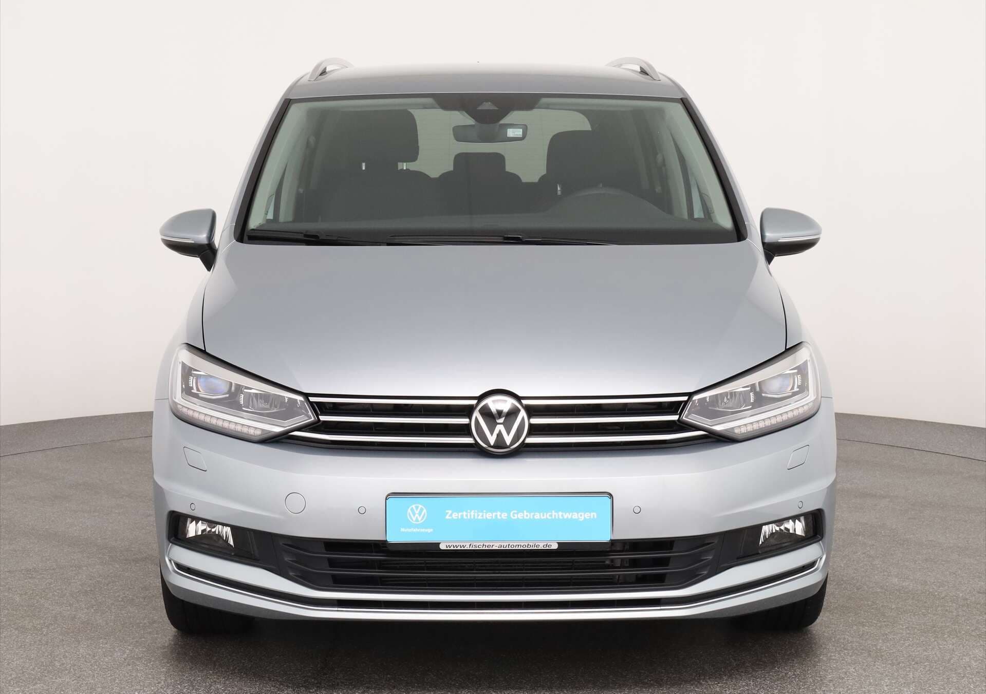 VOLKSWAGEN Touran, photo 2 sur 17