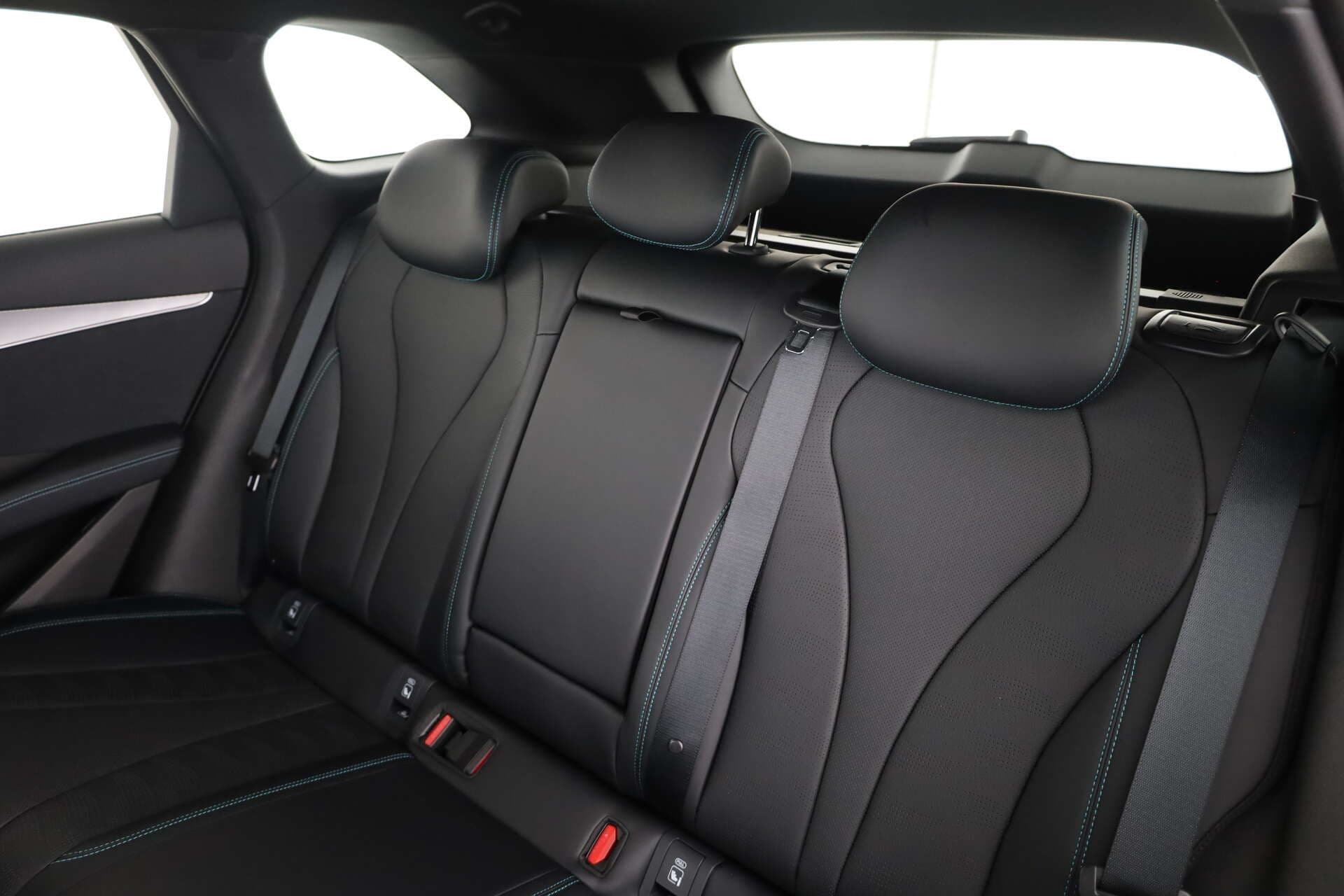BYD SEAL 6 DM-i Touring, photo 11 sur 17