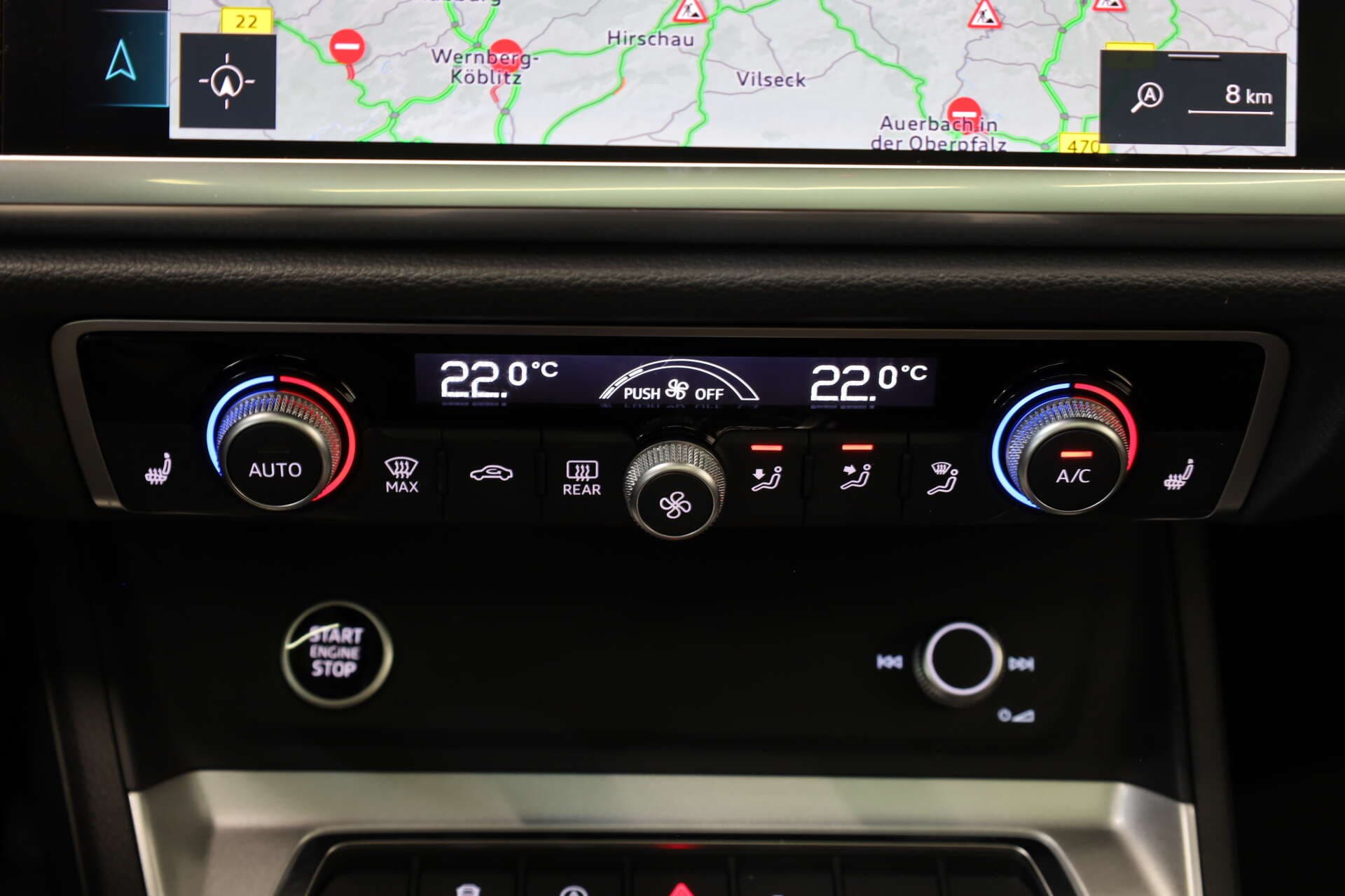 AUDI Q3, photo 16 sur 17