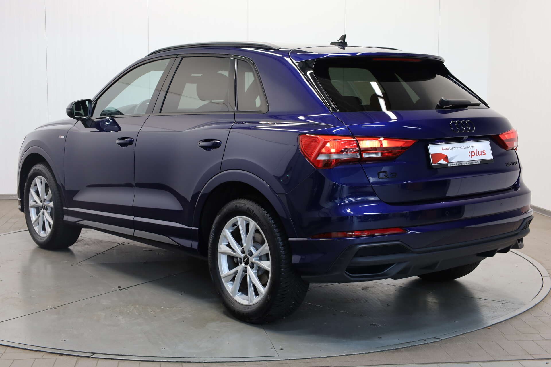 AUDI Q3, photo 3 sur 17
