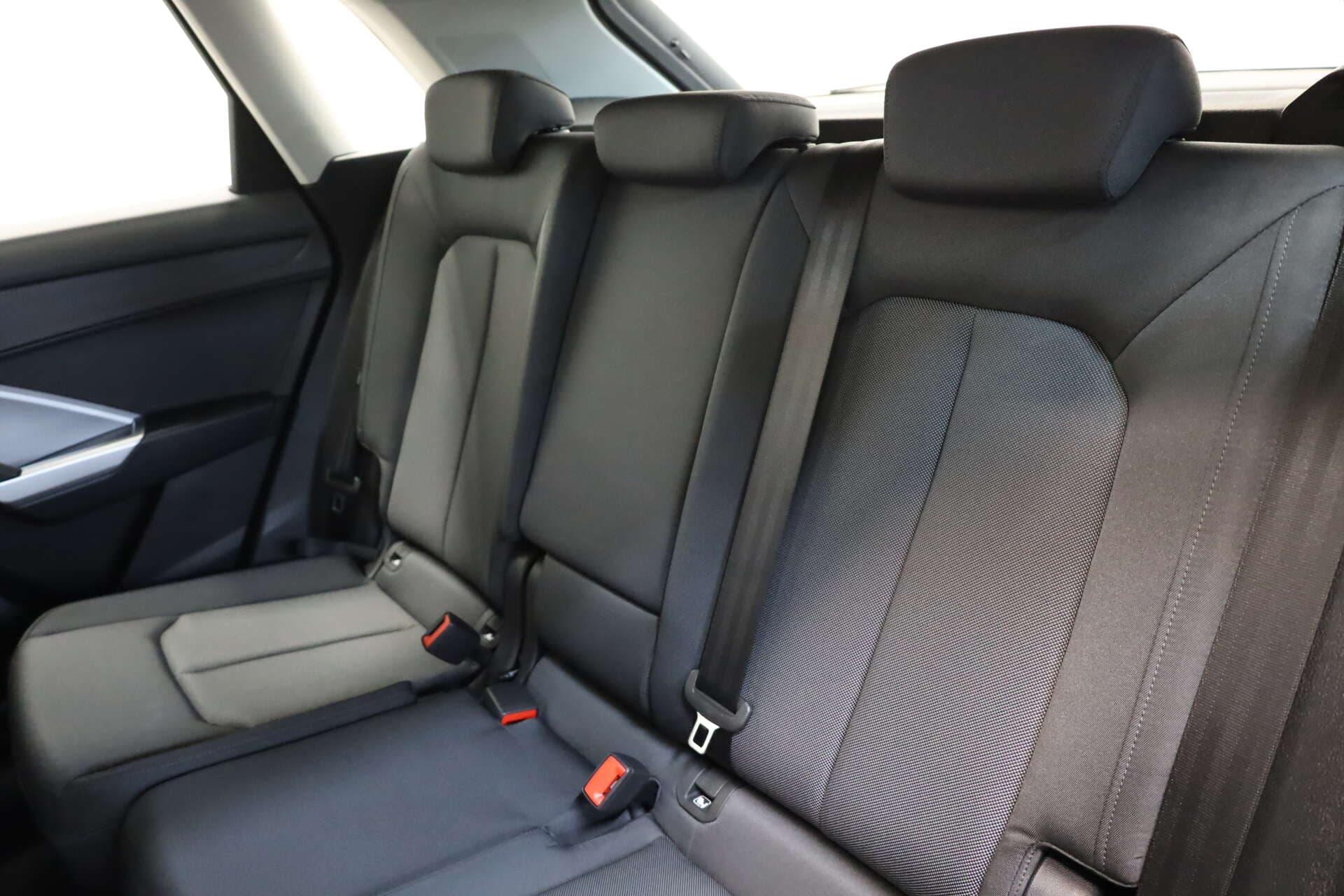 AUDI Q3, photo 10 sur 17