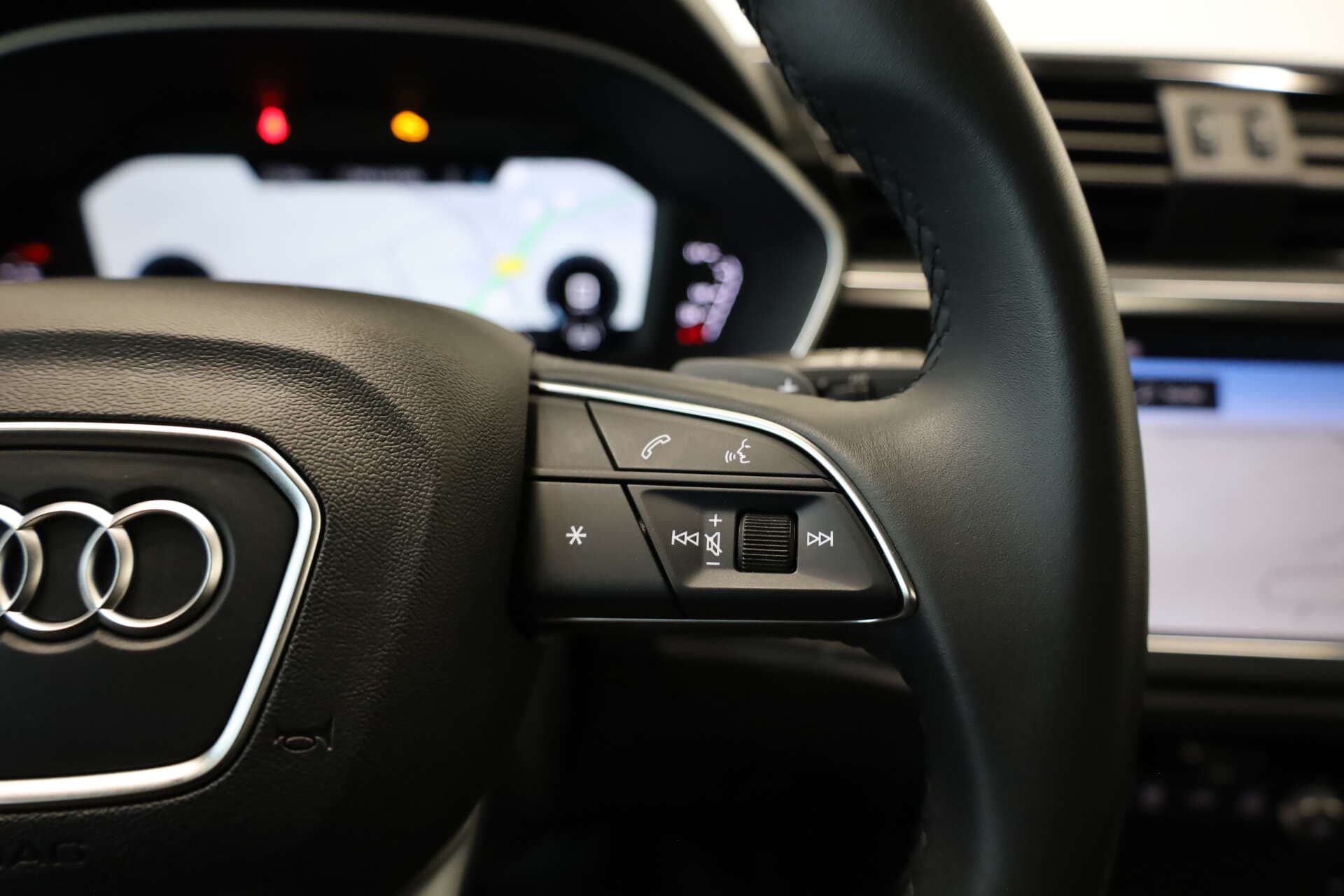 AUDI Q3, photo 15 sur 17
