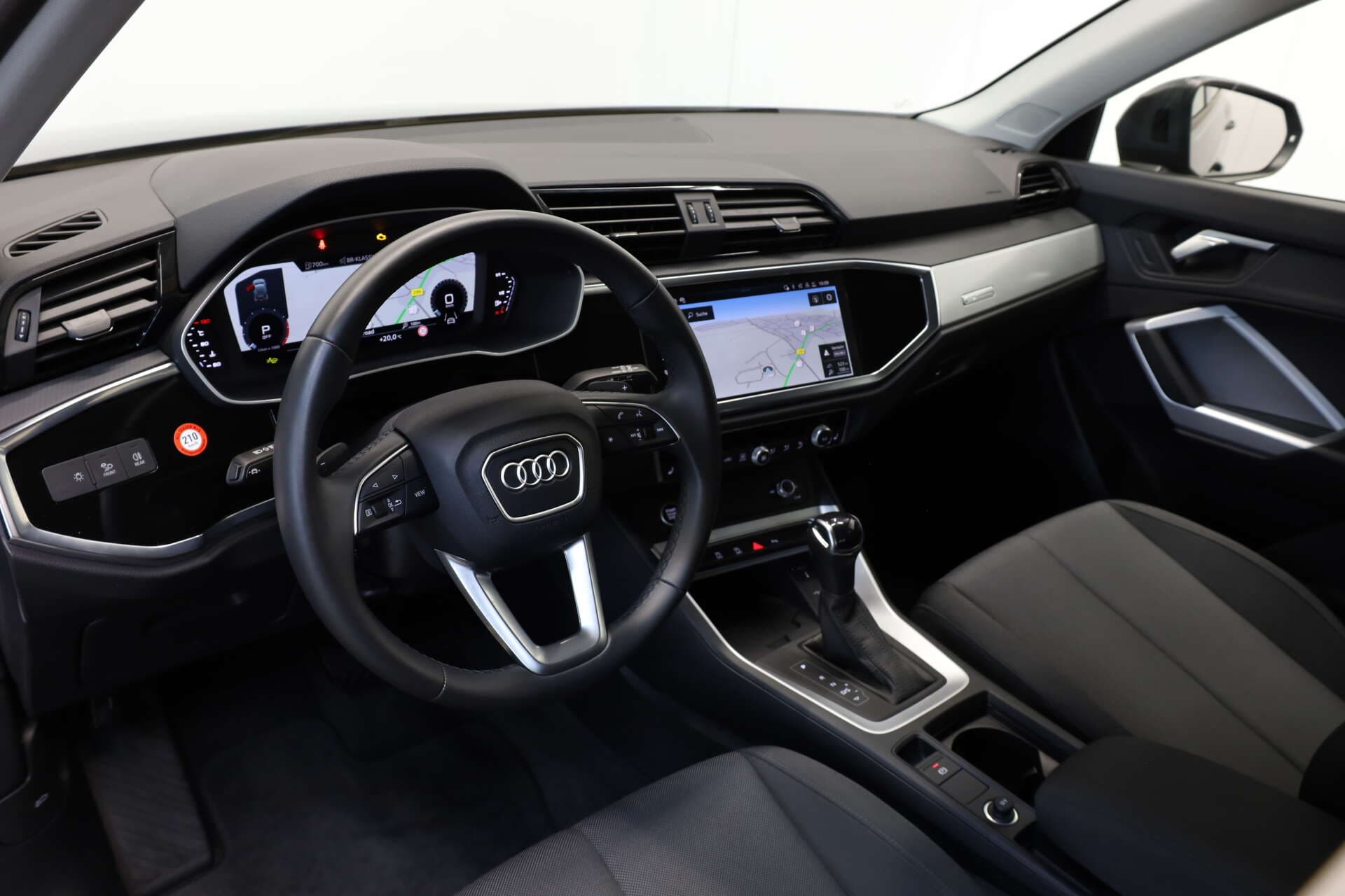 AUDI Q3, photo 8 sur 17