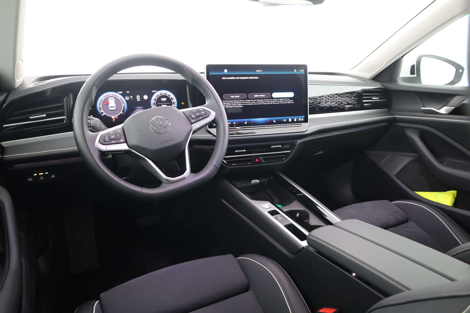 VOLKSWAGEN Passat, photo 9 sur 17