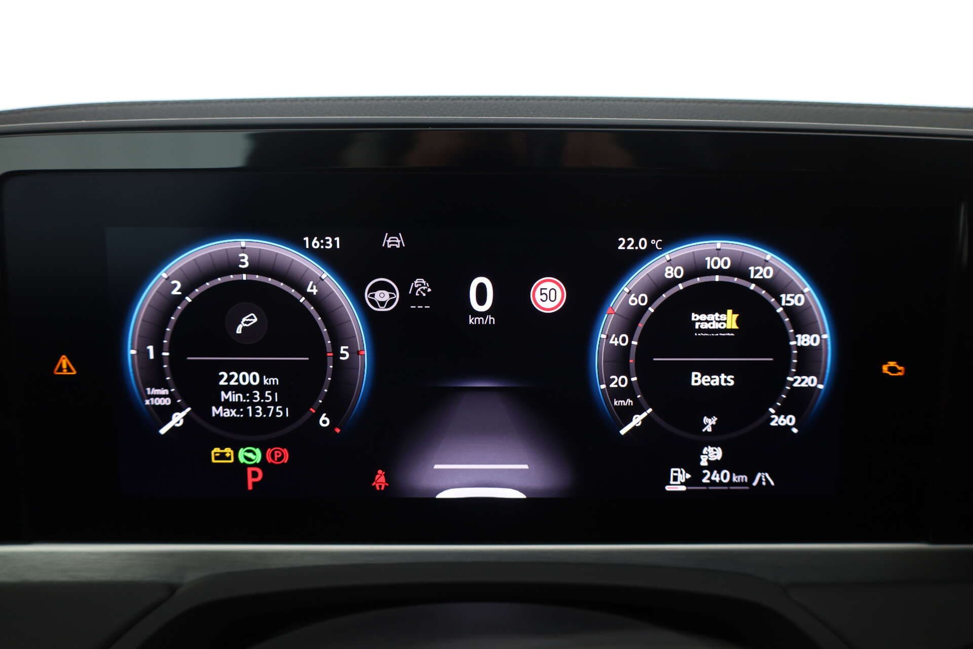 VOLKSWAGEN Passat, photo 15 sur 17