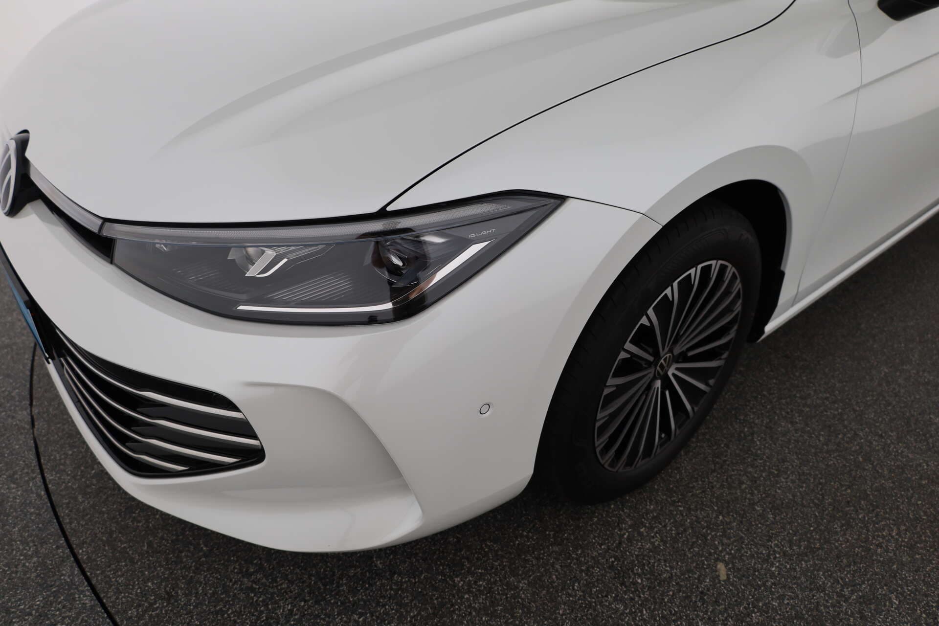 VOLKSWAGEN Passat, photo 7 sur 17
